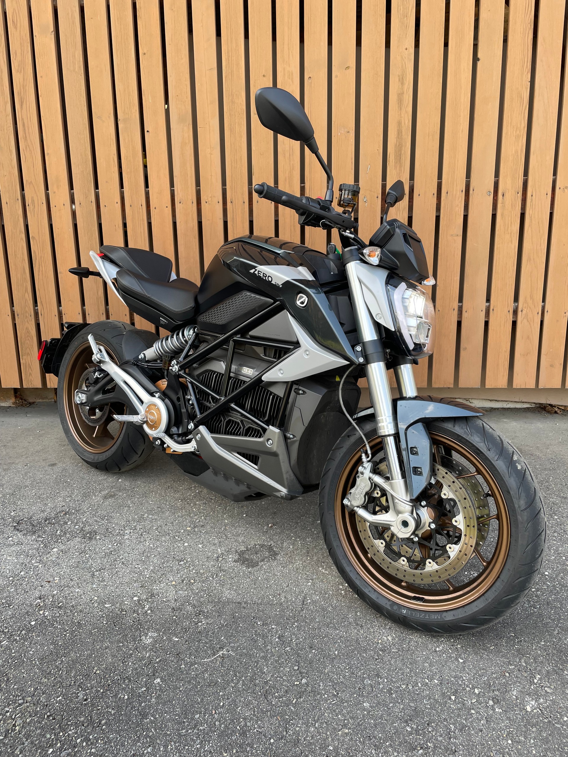 ZERO SRF ZF 17.0 extra Reichweite freigeschaltet-showroom-element-3