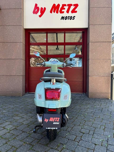PIAGGIO Vespa GTS 125 RST Euro 5+-image-3