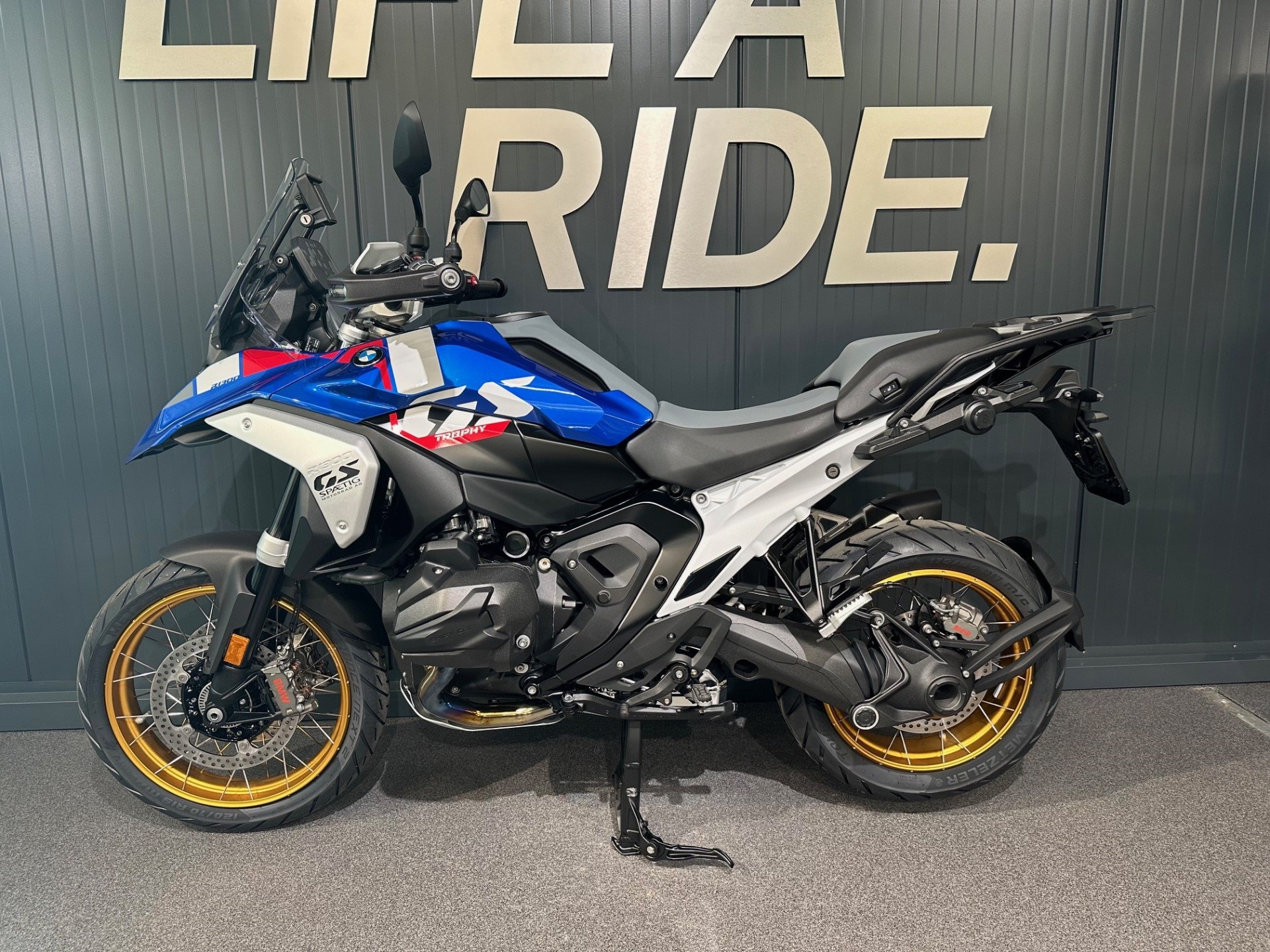 BMW R 1300 GS Trophy Style Trophy-showroom-element-1