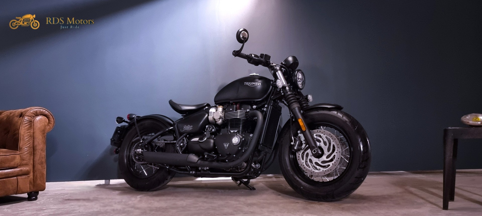 TRIUMPH Bonneville 1200 Bobber Black  ABS