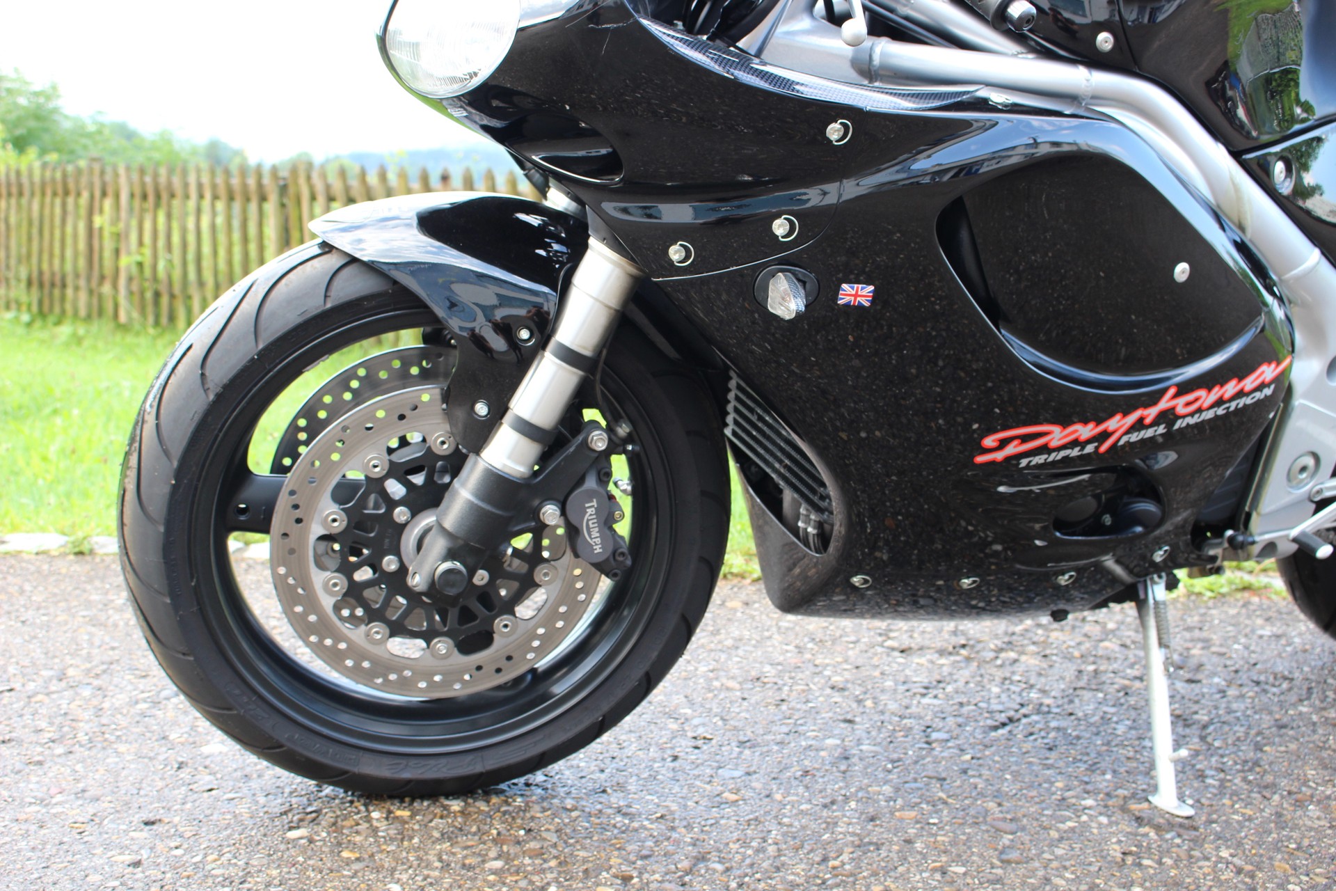 TRIUMPH Daytona 950 T595-image-6