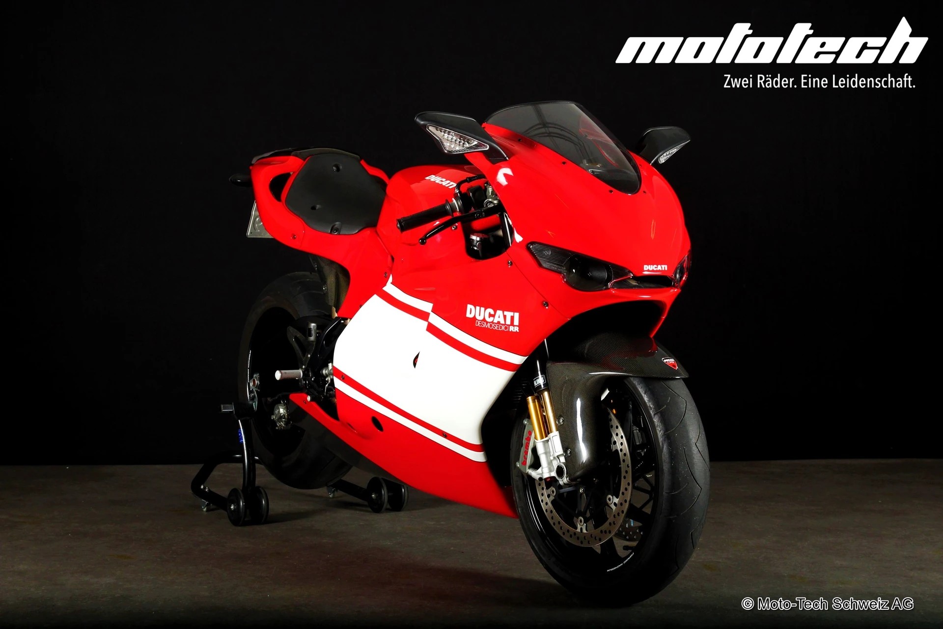 DUCATI DESMOSEDICI RR