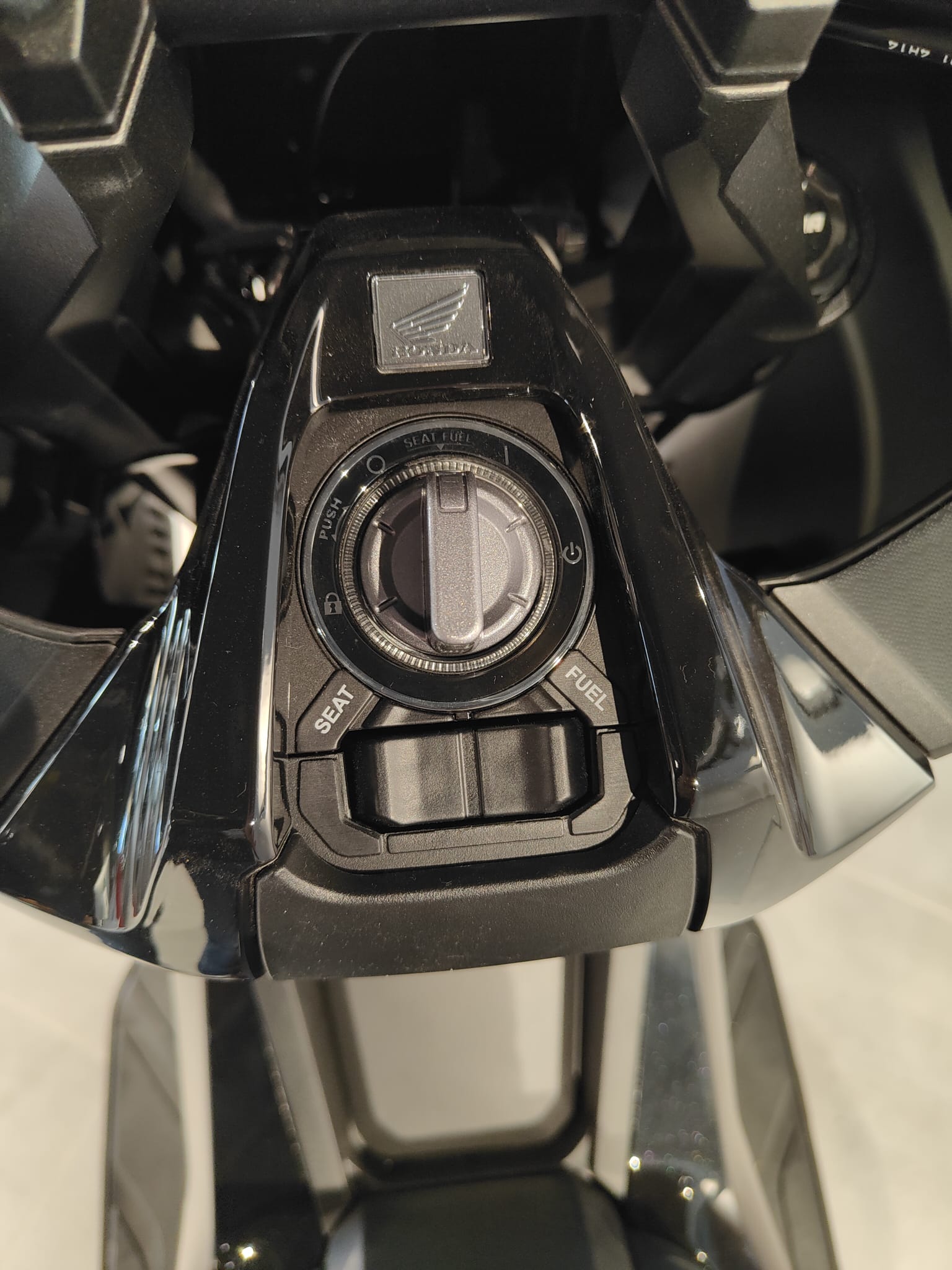 HONDA ADV 350-image-3