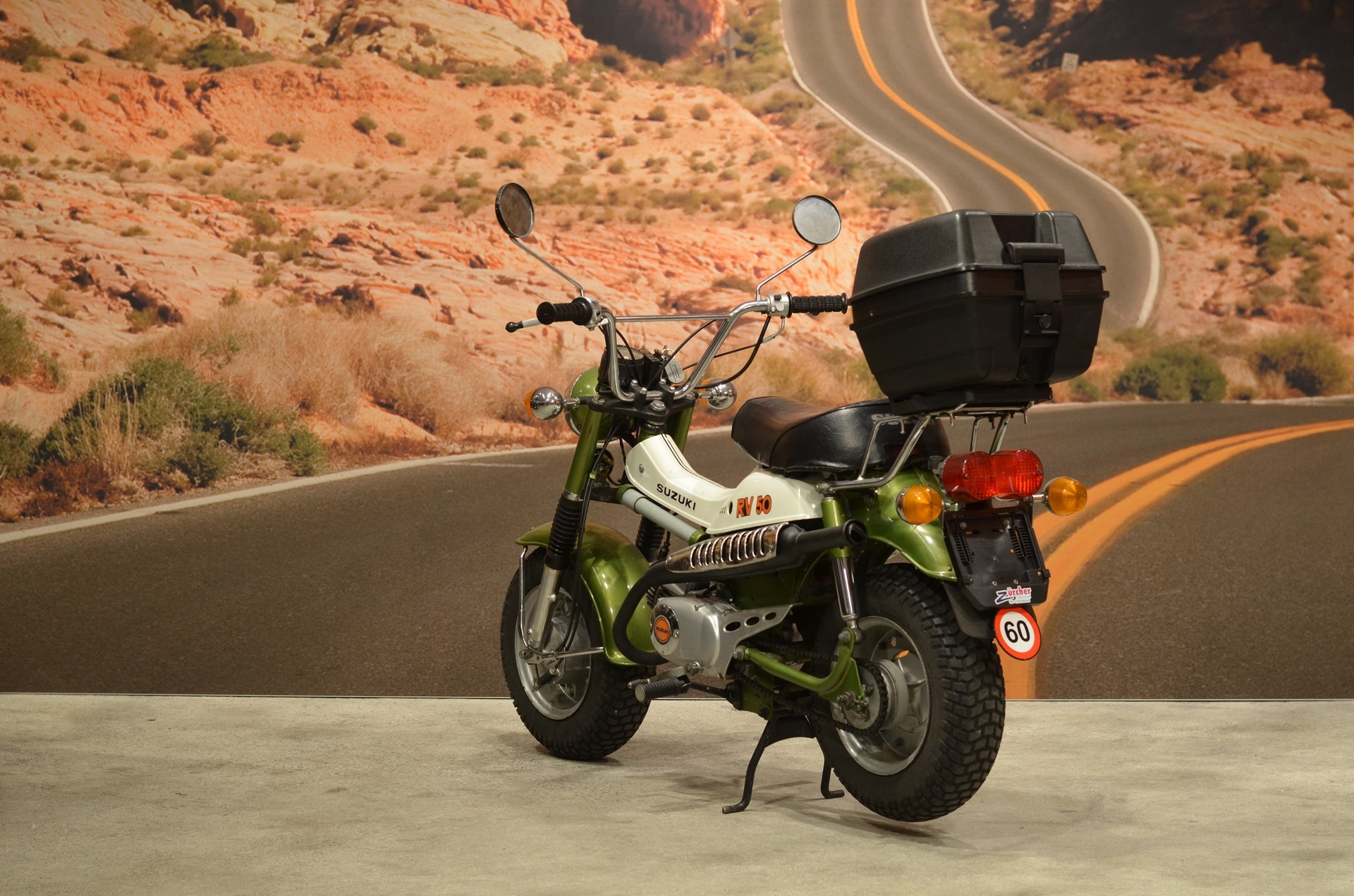 SUZUKI RV 50-showroom-element-2