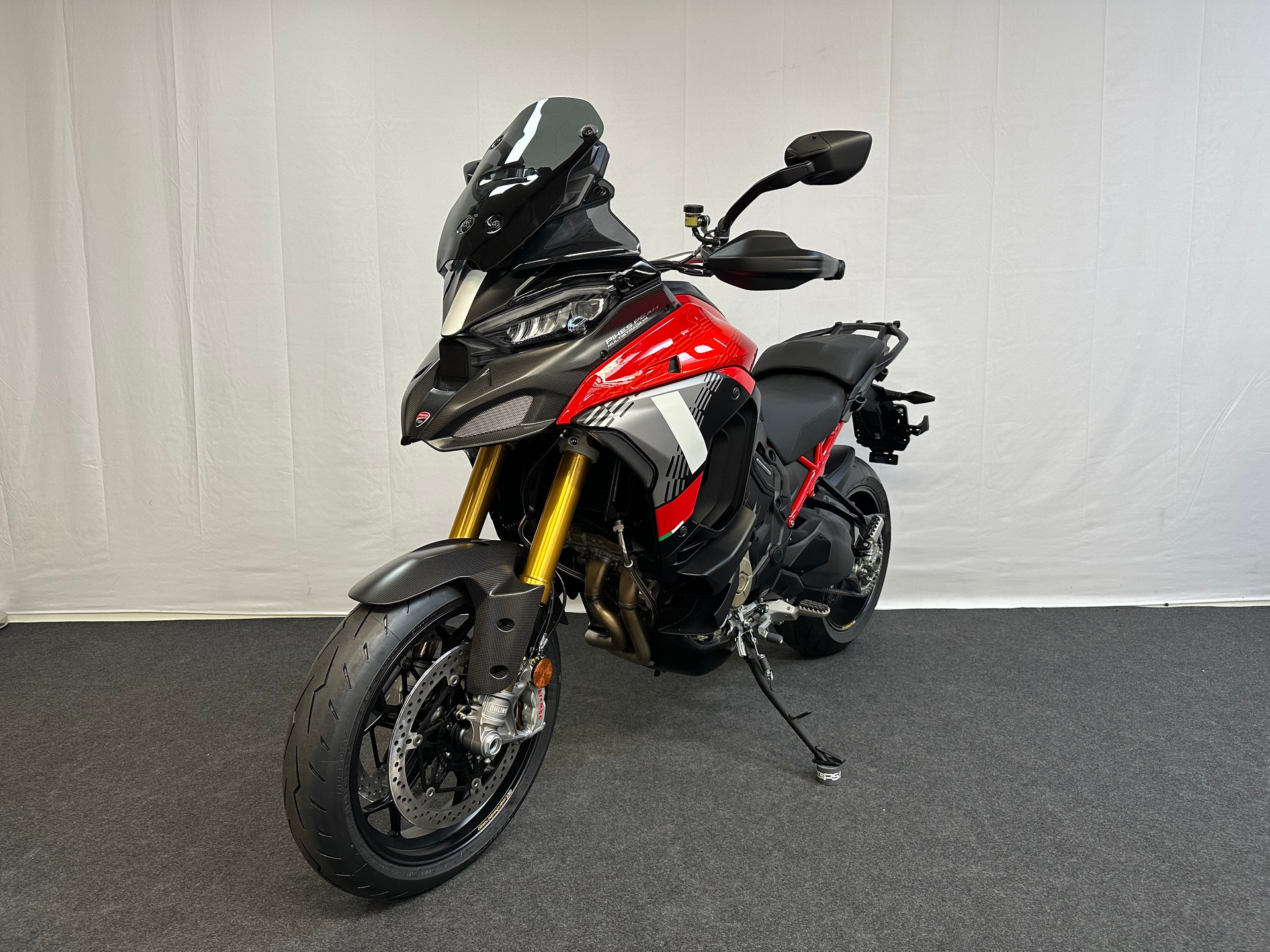 DUCATI Multistrada V4 Pikes Peak-showroom-element-2
