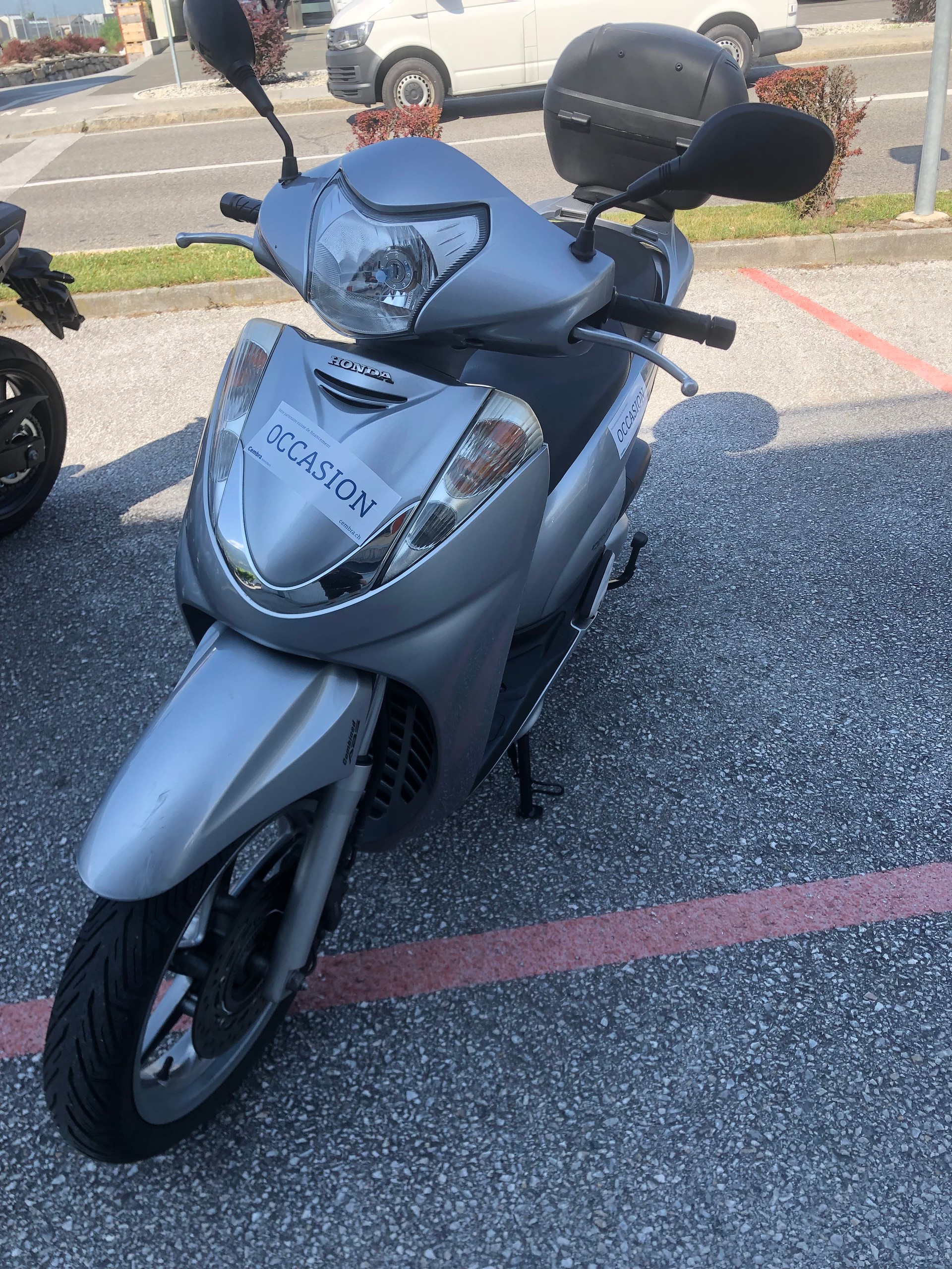 HONDA SH 300 i ABS-image-1