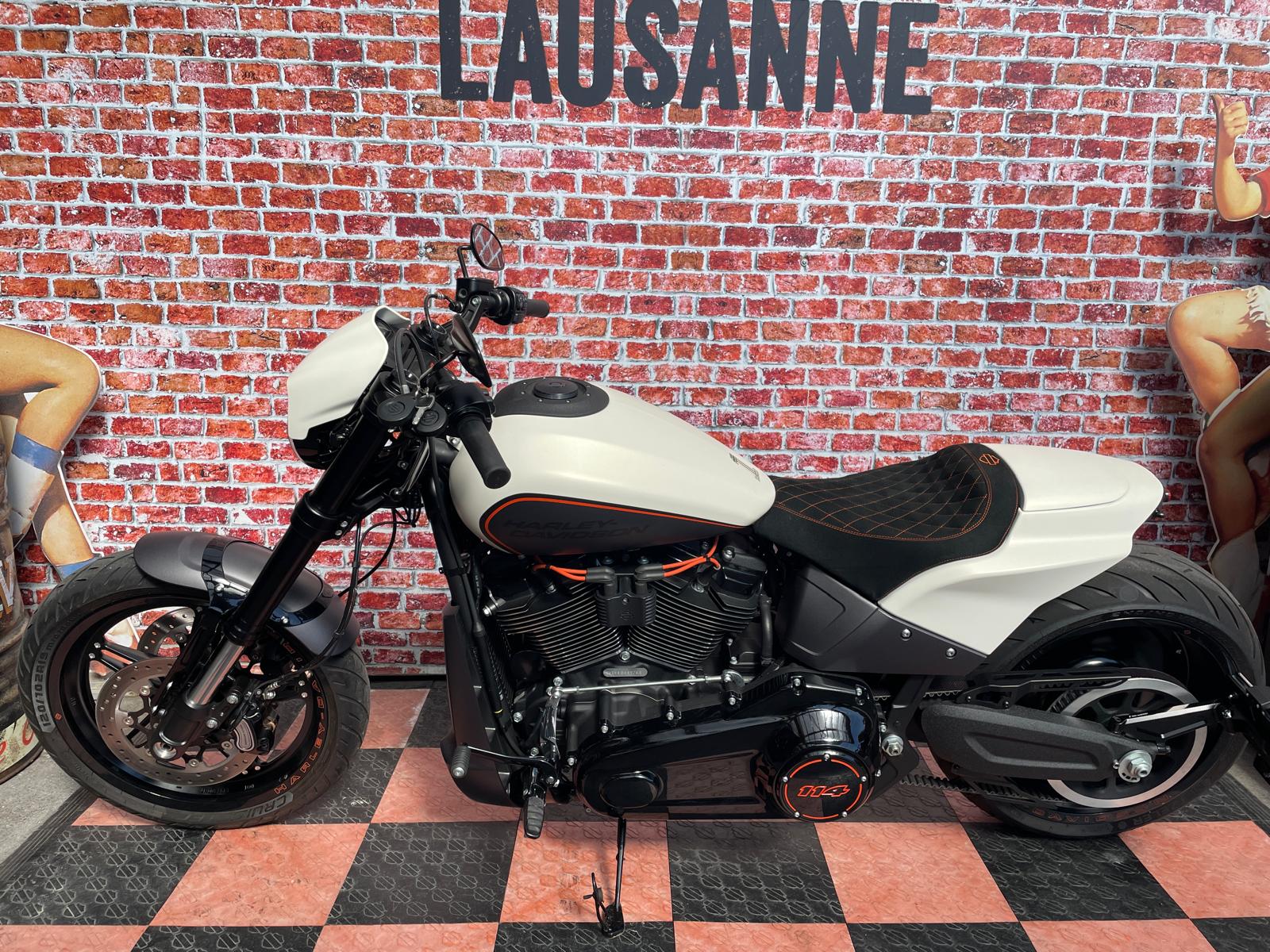 HARLEY-DAVIDSON FXDRS 114 ABS-showroom-element-3