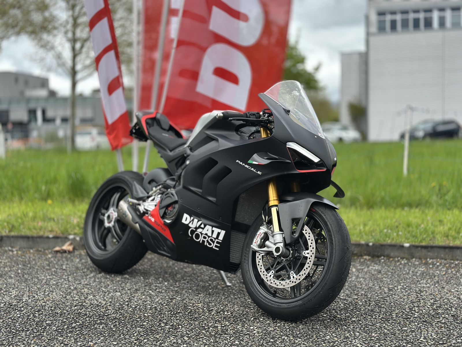 DUCATI Panigale V4 SP2-showroom-element-1