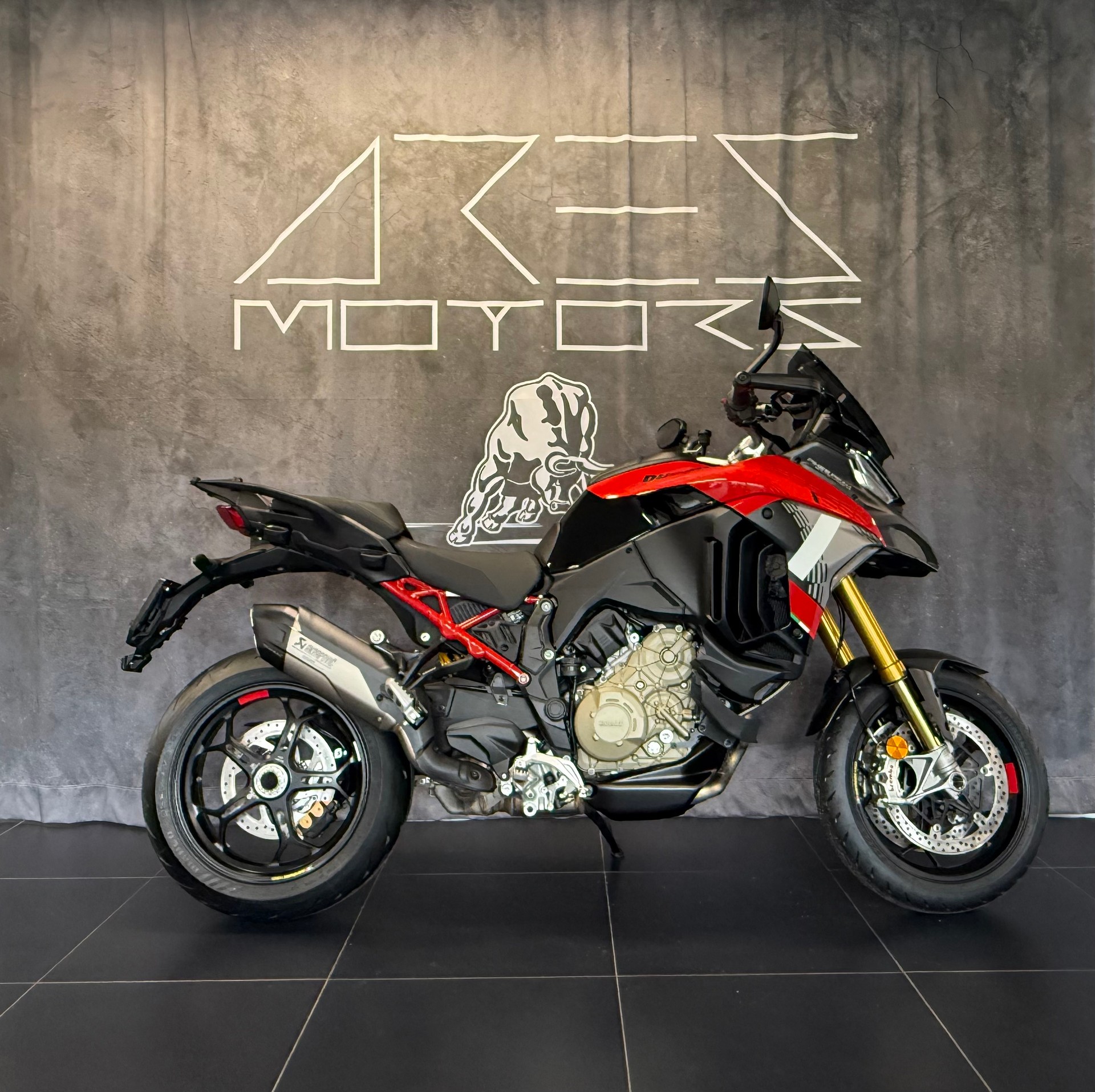 DUCATI Multistrada V4 Pikes Peak MY 2025 // LEASING 1,99% ARES MOTORS