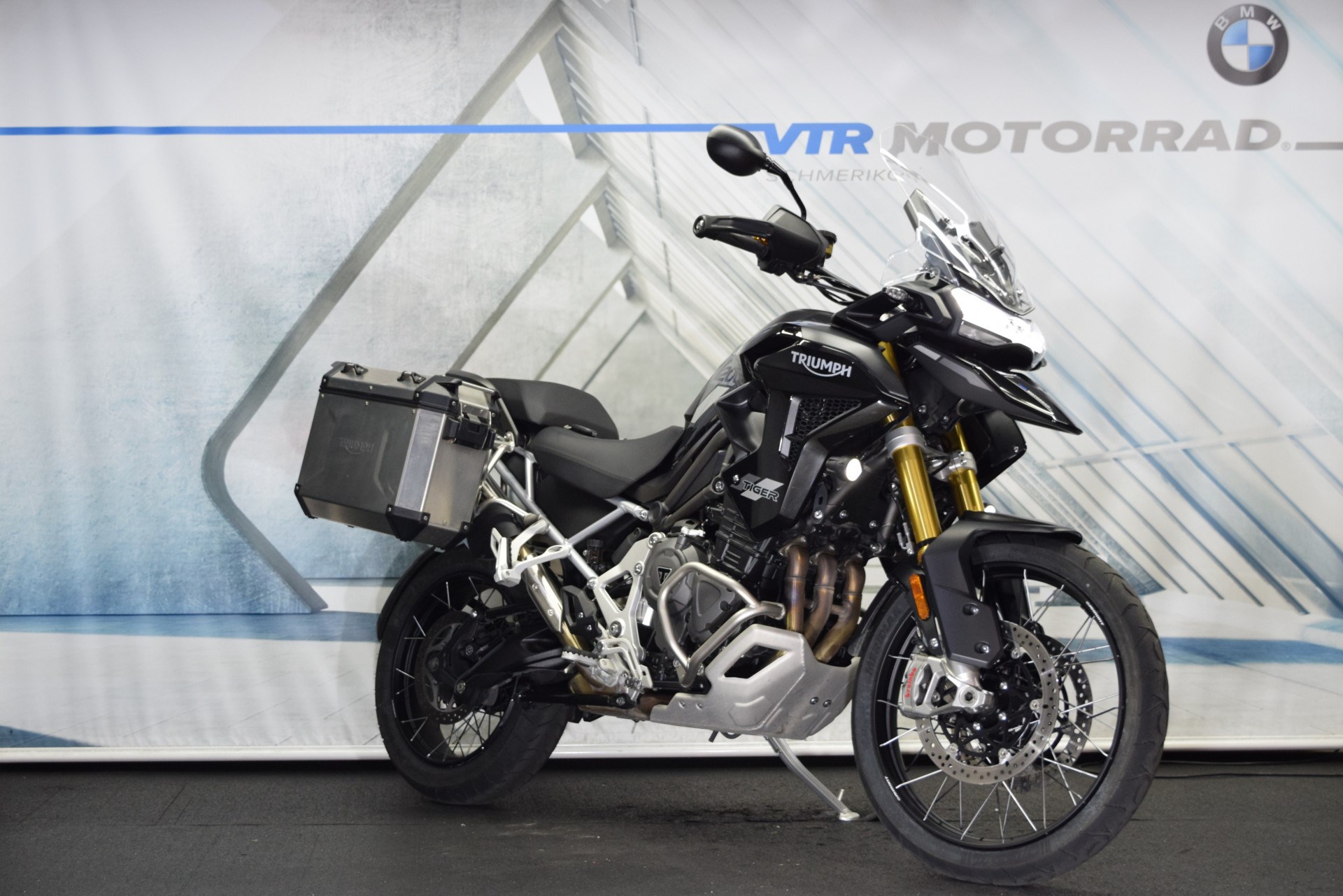 TRIUMPH Tiger 1200 Rally Pro inkl. Seitenkoffer