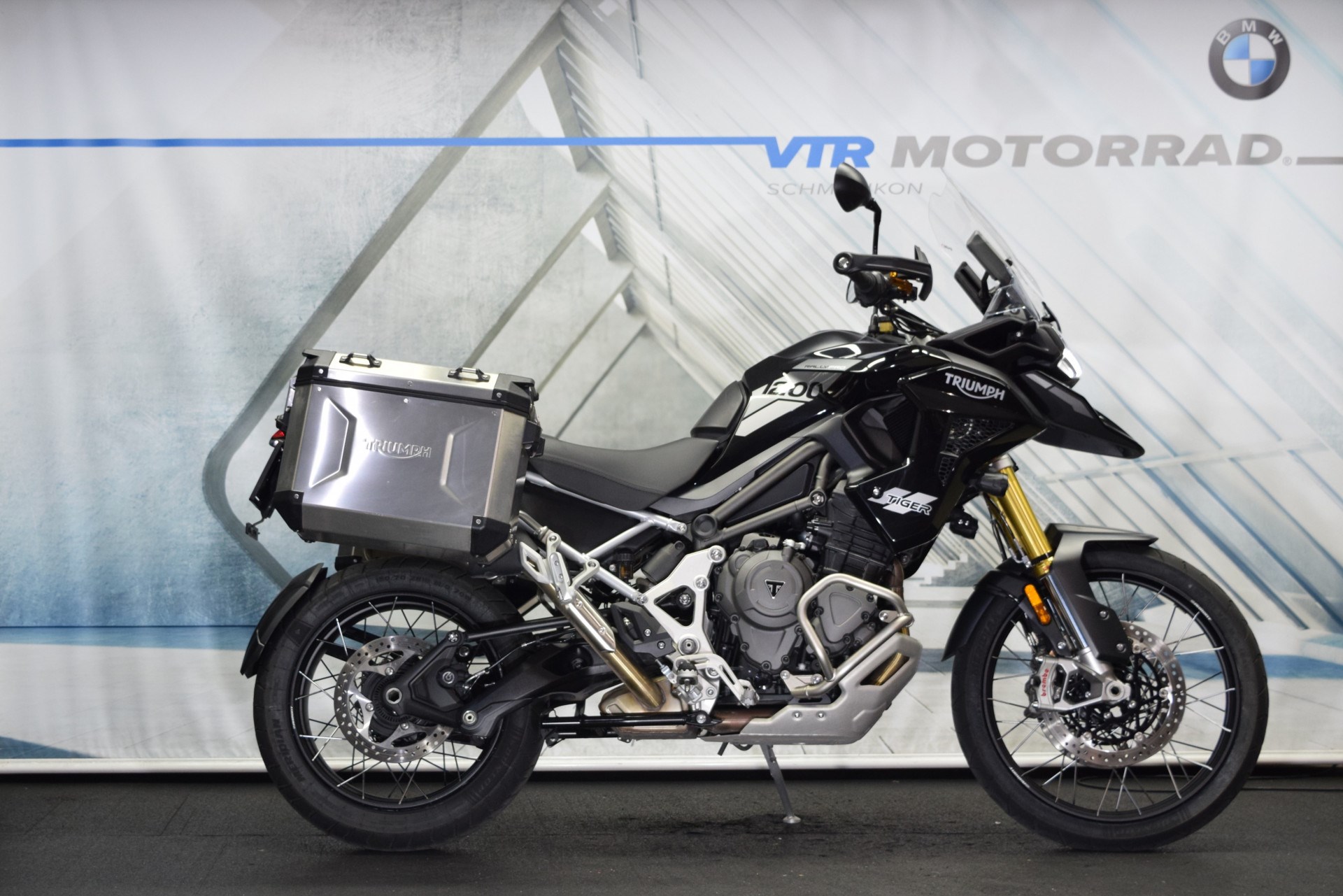 TRIUMPH Tiger 1200 Rally Pro inkl. Seitenkoffer-showroom-element-1