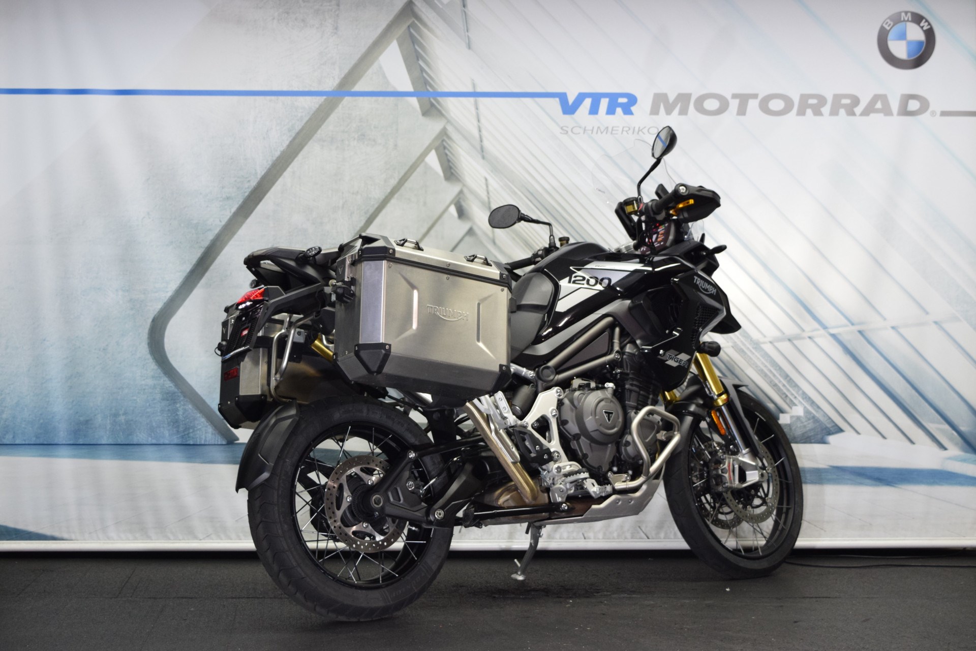 TRIUMPH Tiger 1200 Rally Pro inkl. Seitenkoffer-showroom-element-2