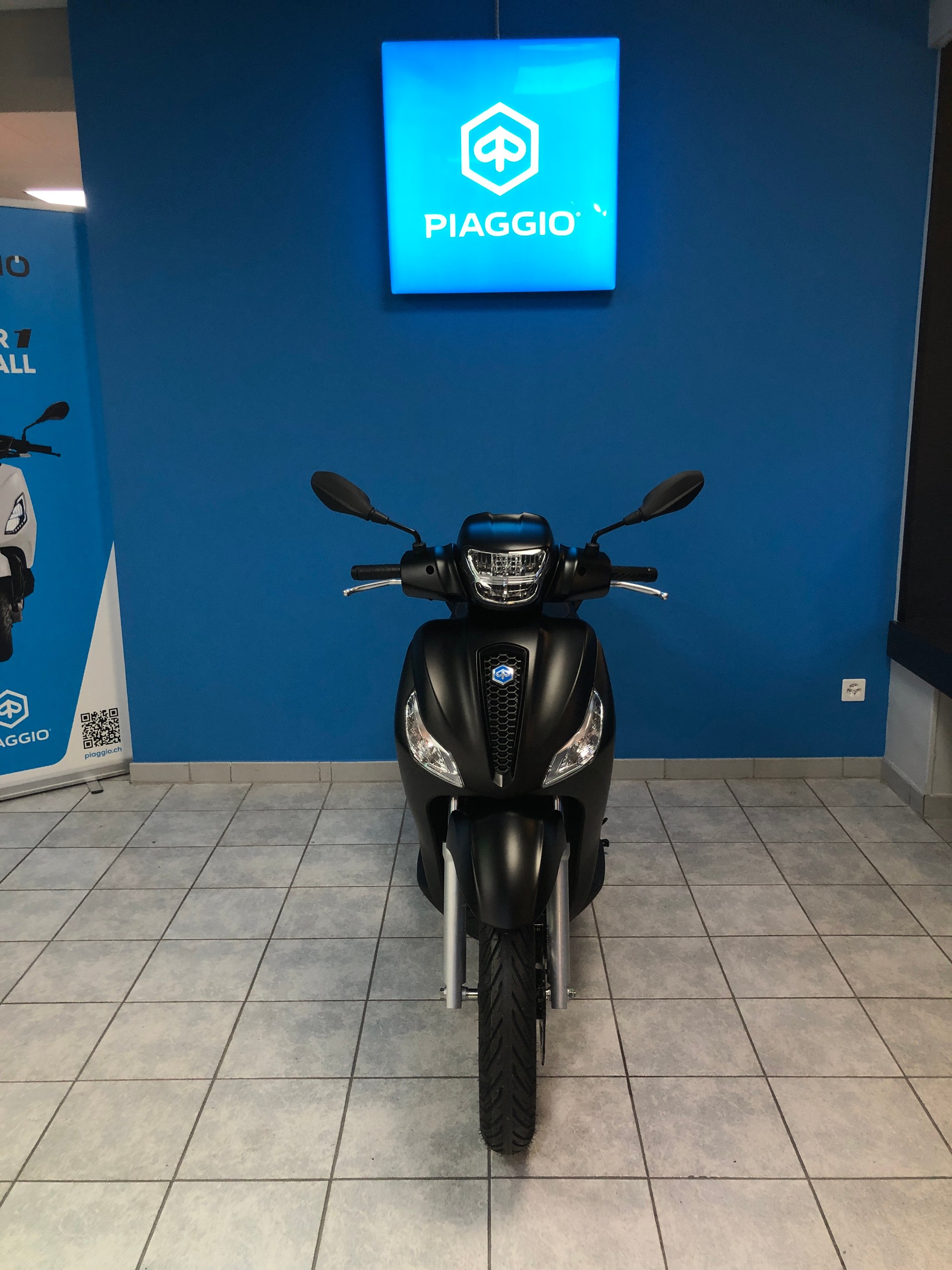 PIAGGIO Medley 125 Sport-image-2