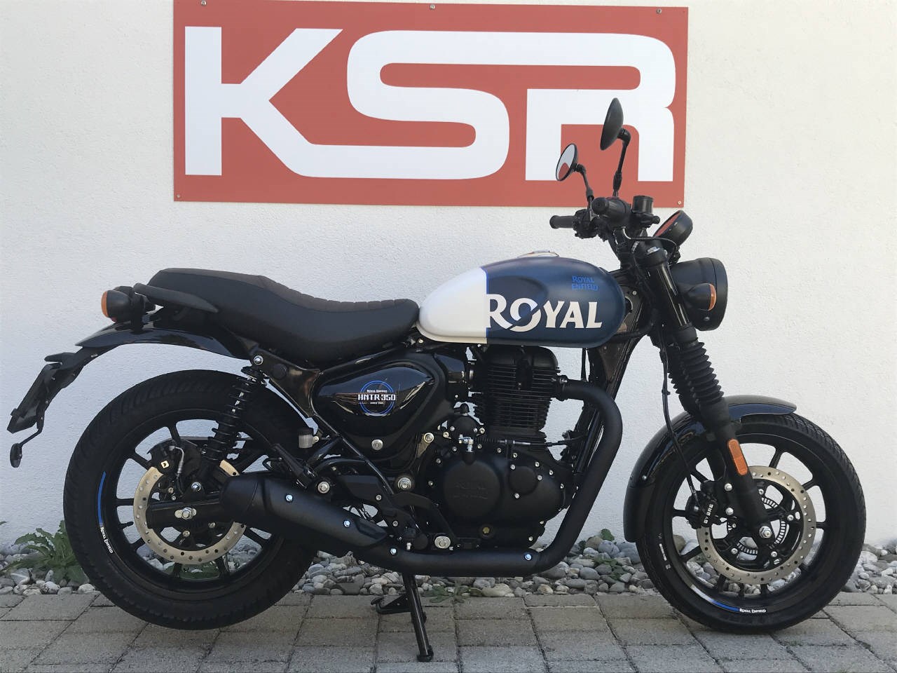 ROYAL ENFIELD HNTR 350 Rebel