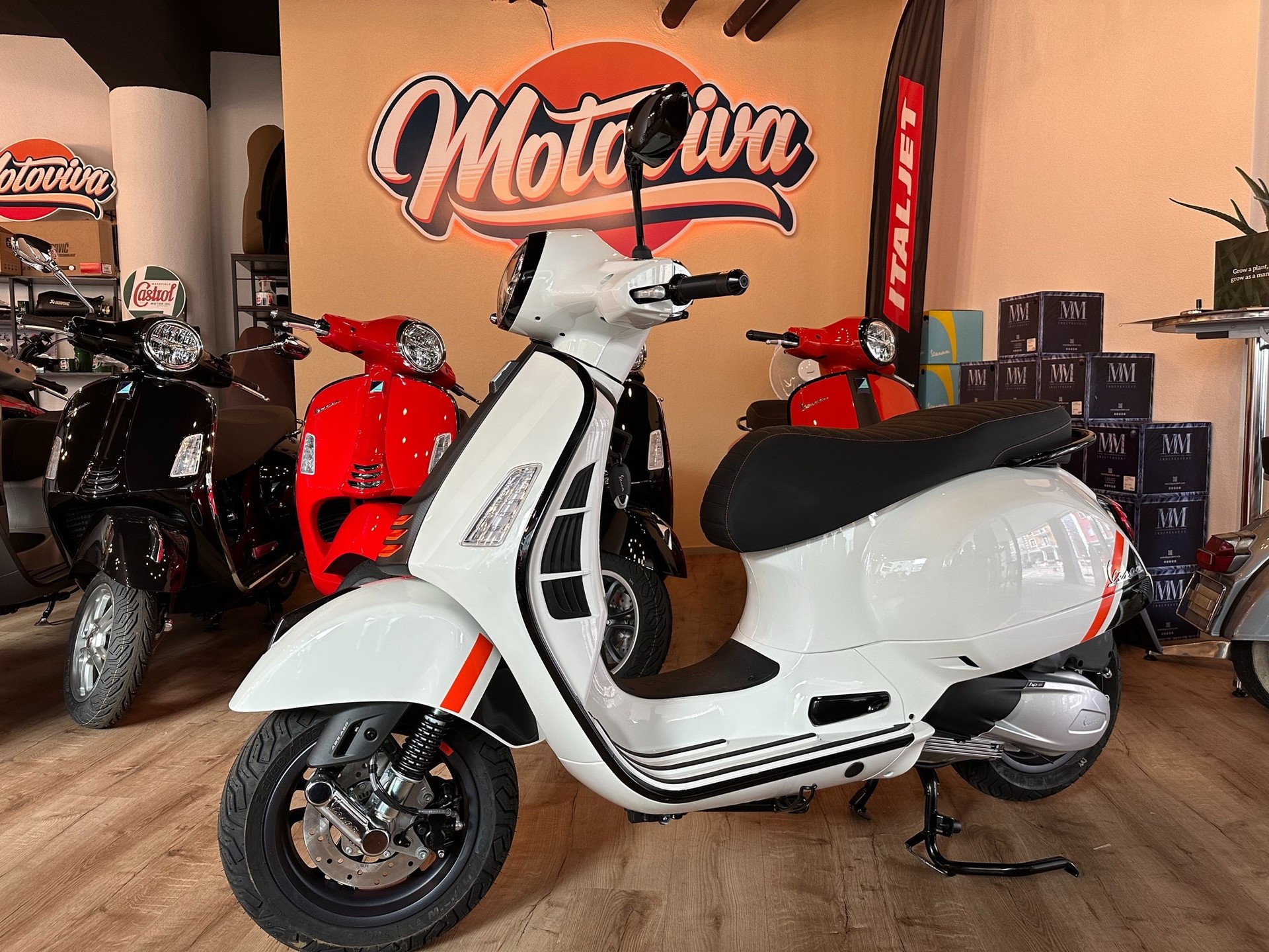 PIAGGIO Vespa GTS 300 Super Sport ABS