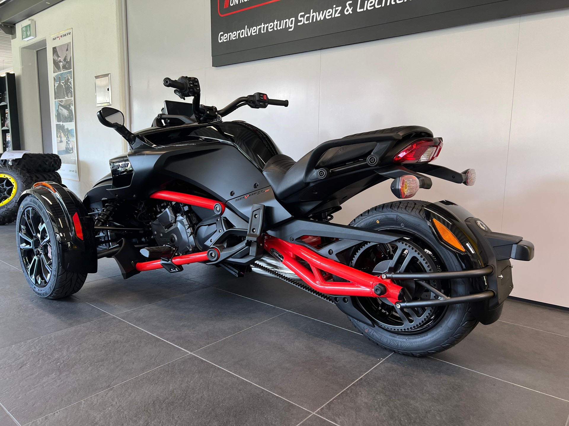 CAN-AM Spyder F3-S SE6-image-5