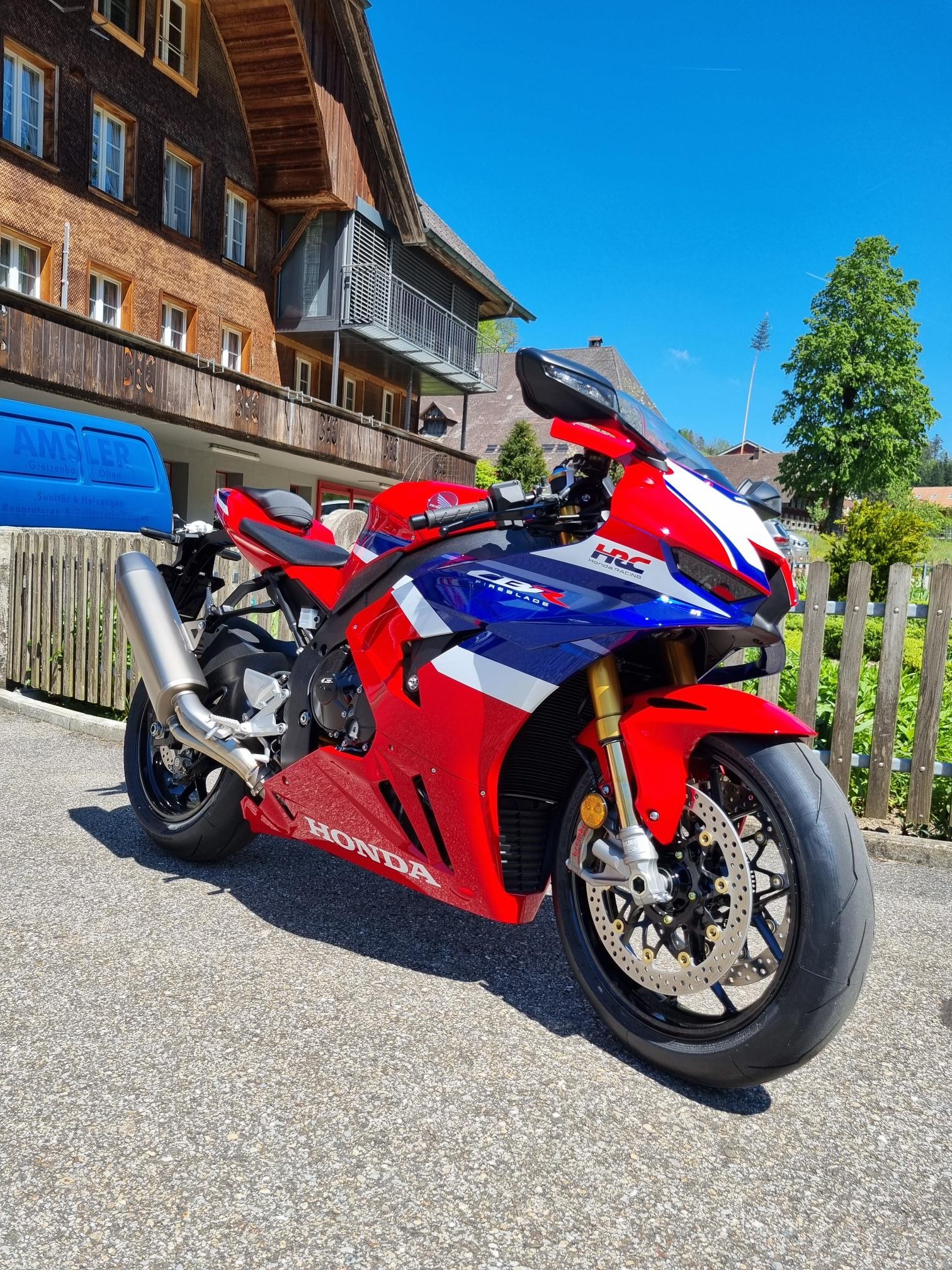 HONDA CBR 1000 RR-R Fireblade Carbon SP-image-1