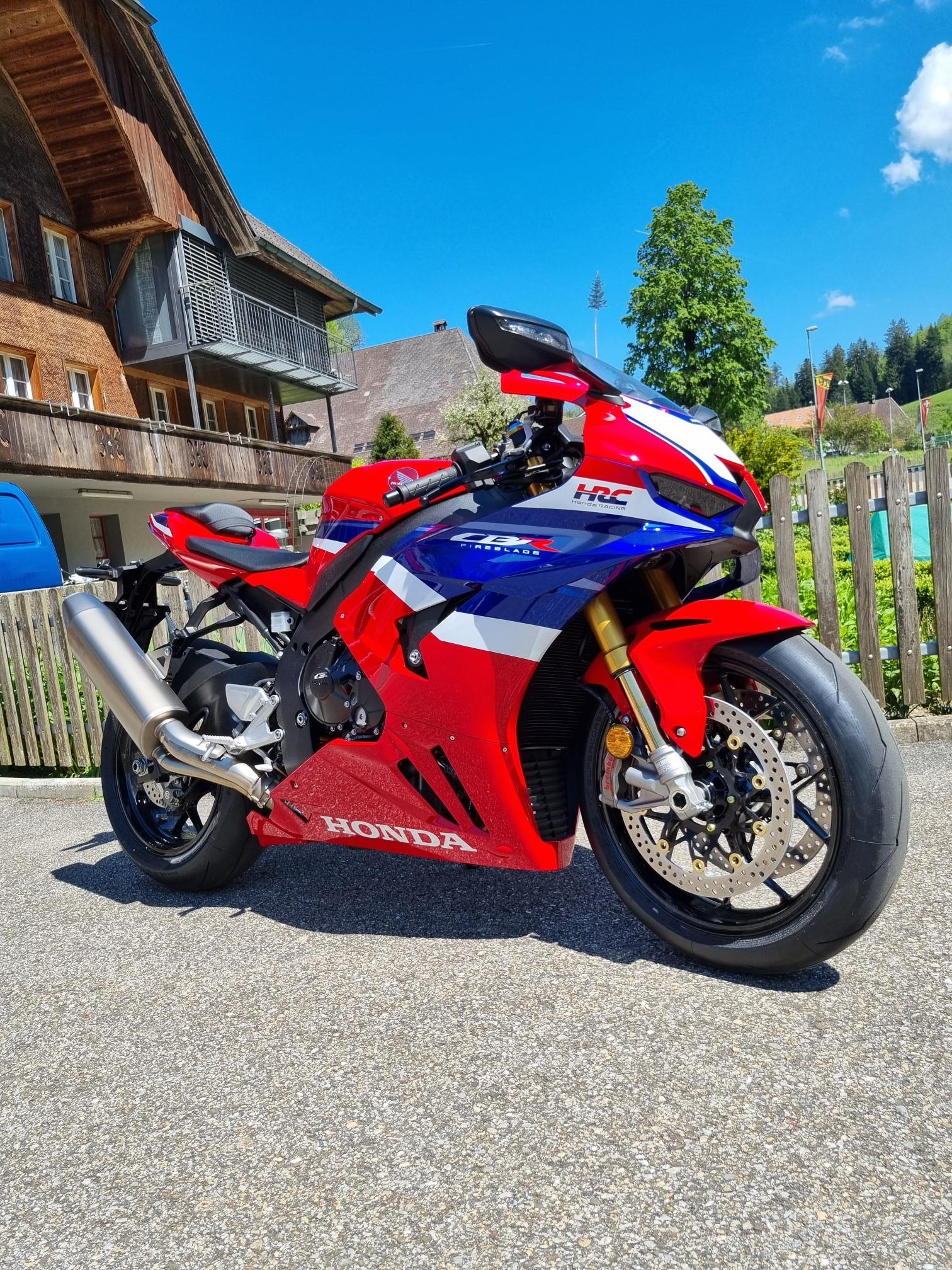 HONDA CBR 1000 RR-R Fireblade Carbon SP-image-0