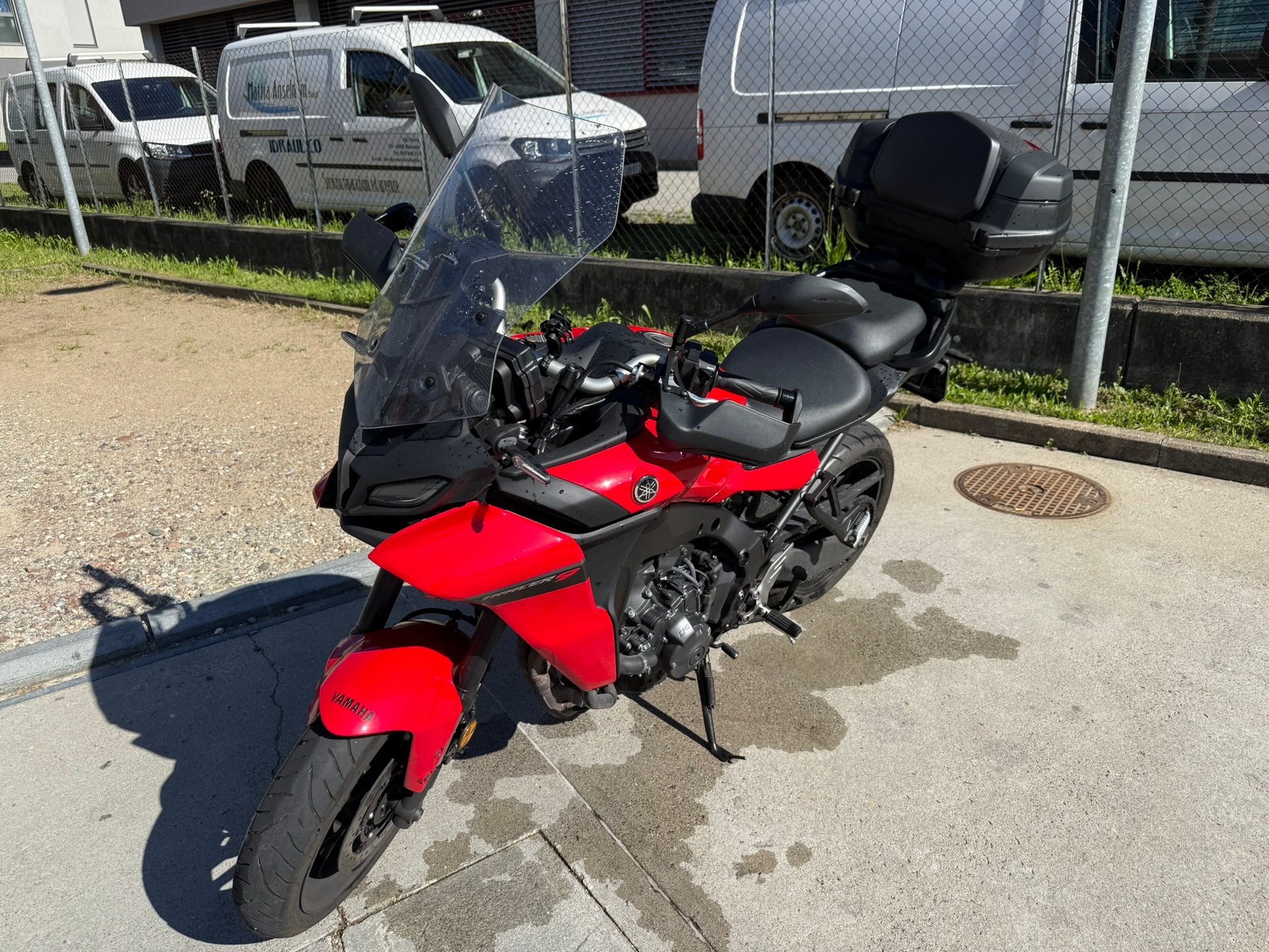 YAMAHA Tracer 9