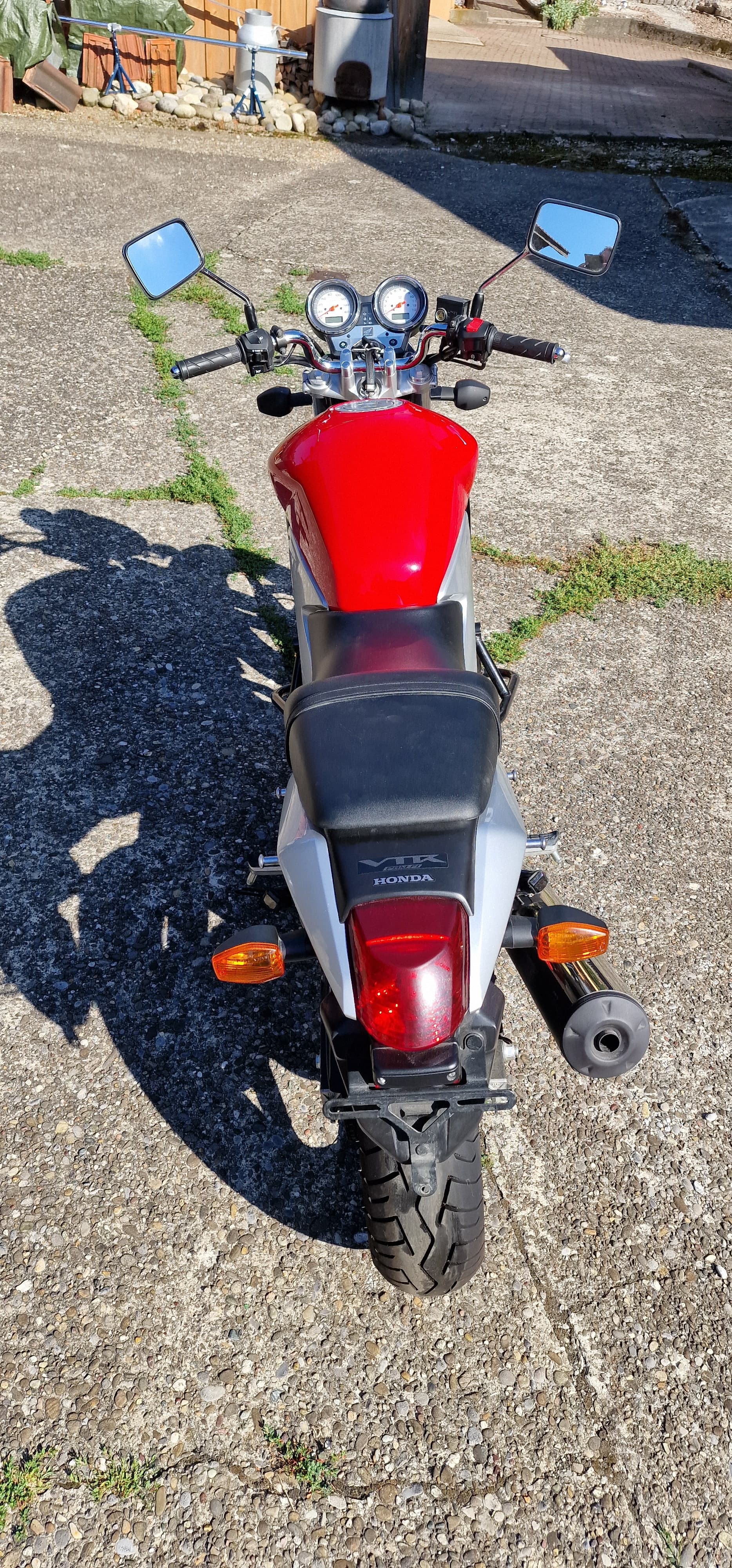HONDA VTR 250-image-4
