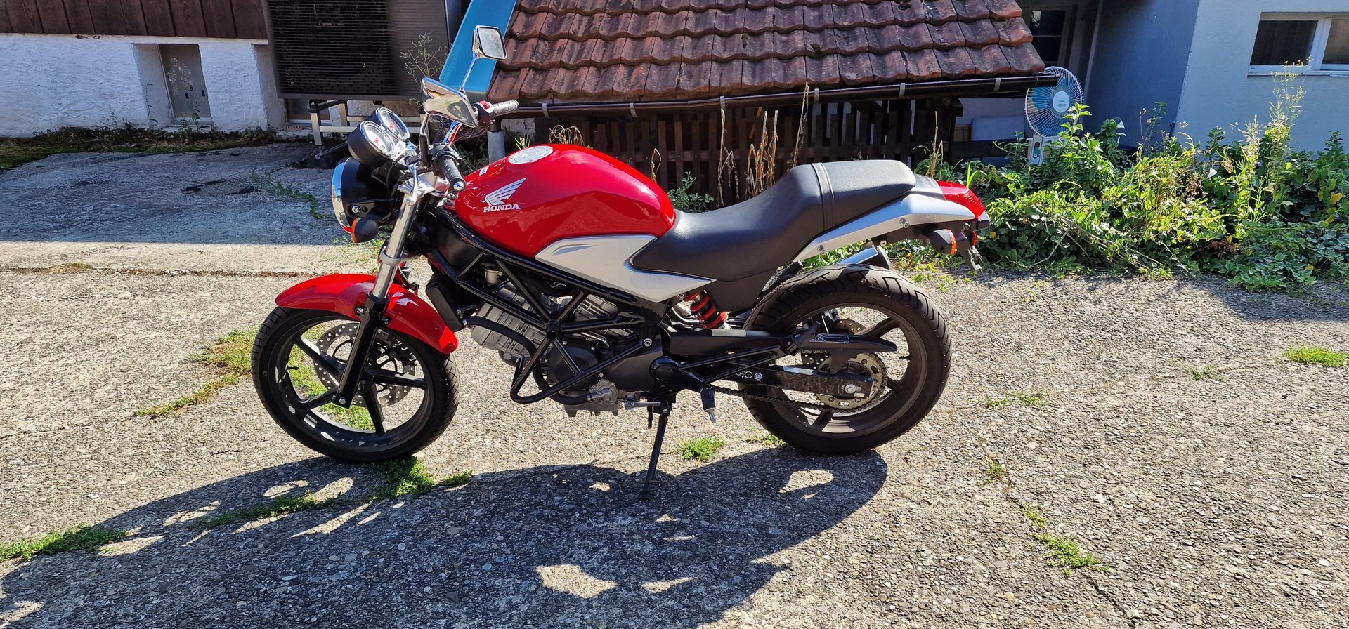 HONDA VTR 250-image-2