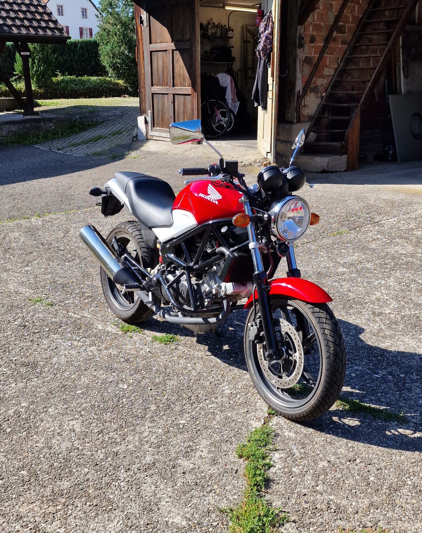HONDA VTR 250-image-7