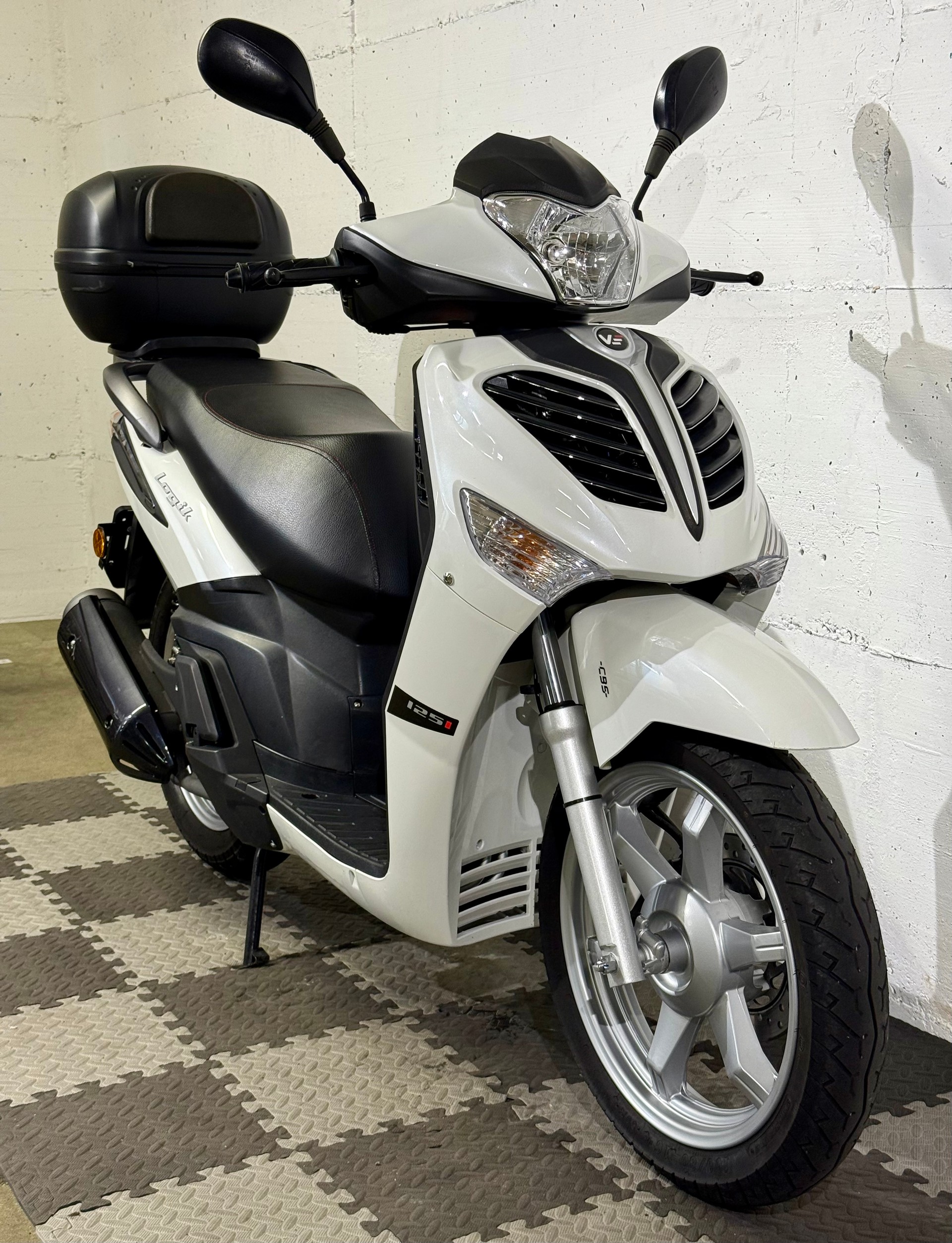 VENGO Logik 125i