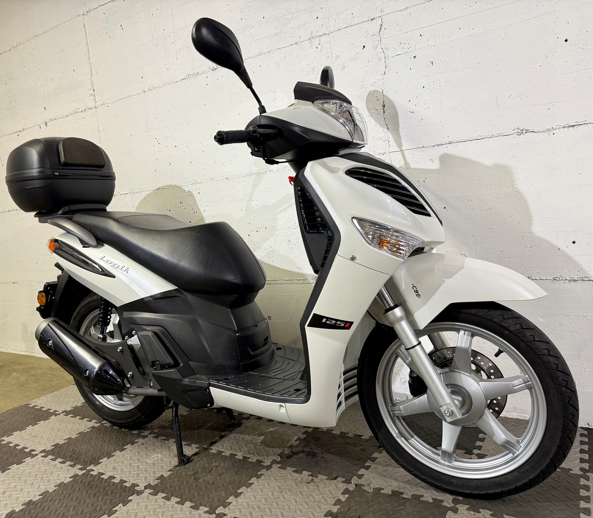 VENGO Logik 125i-showroom-element-2