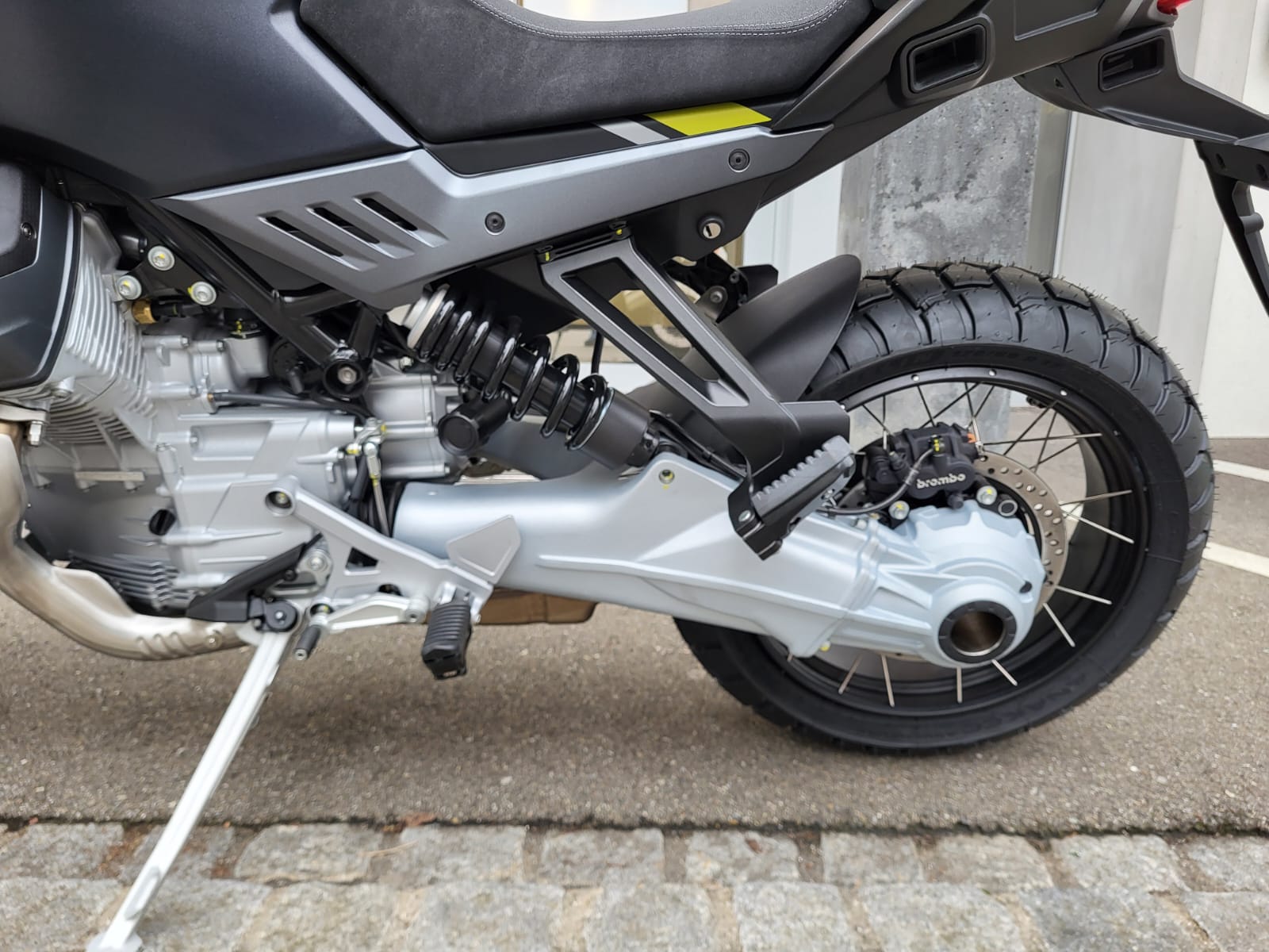 MOTO GUZZI Stelvio 1000 E5+-image-9
