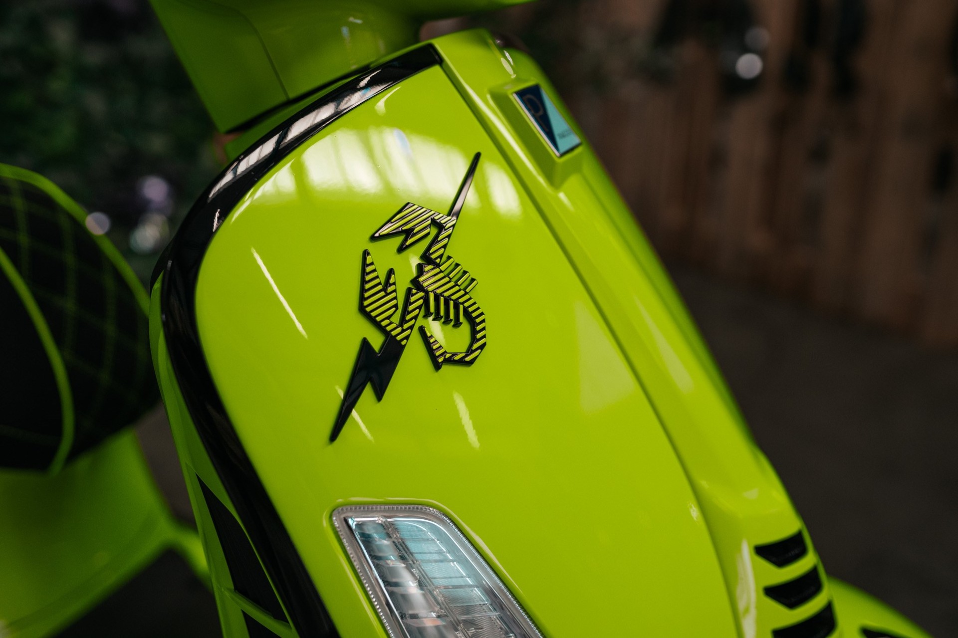 PIAGGIO Vespa GTS 300 Super ABS-image-12