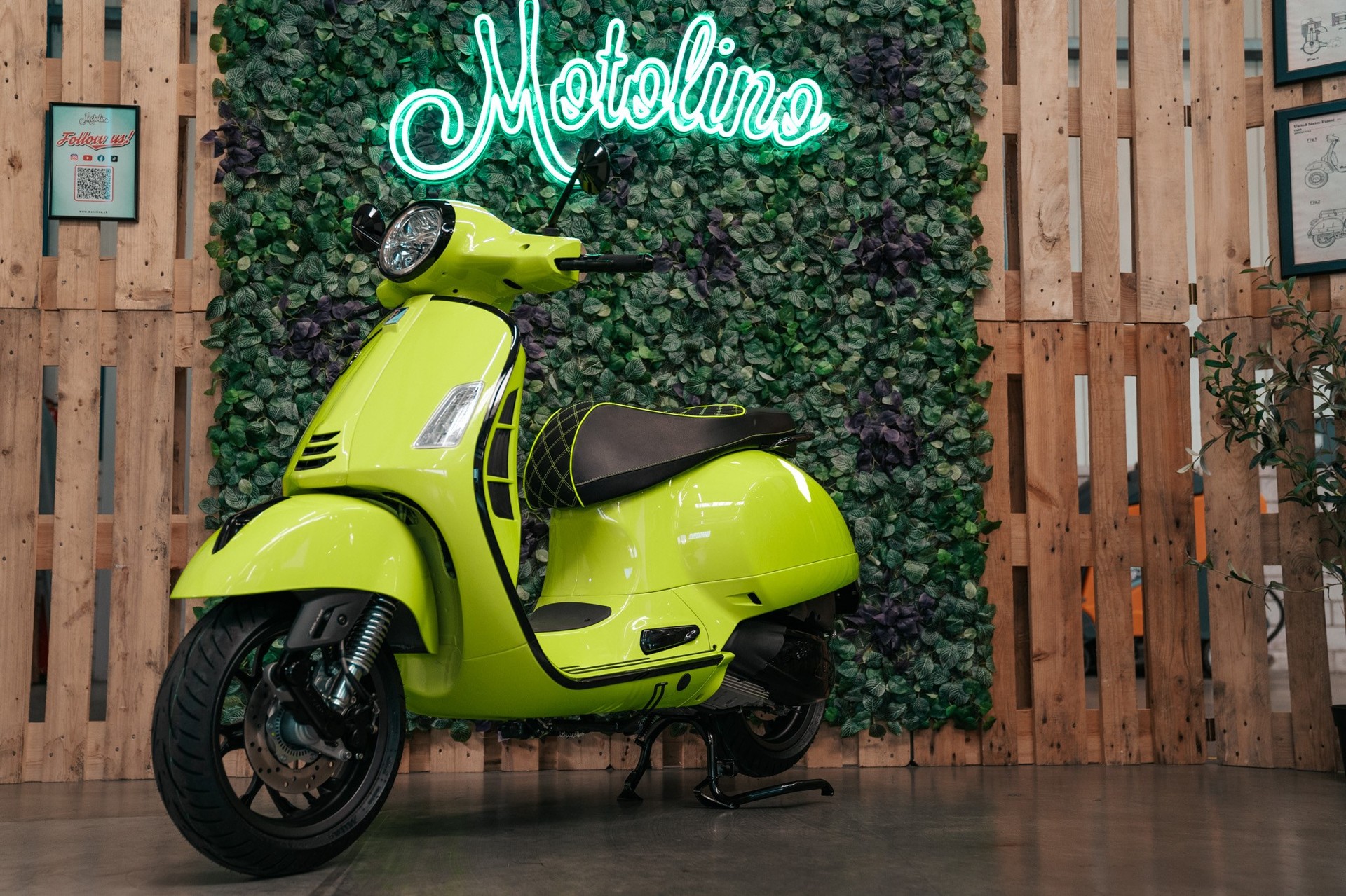 PIAGGIO Vespa GTS 300 Super ABS-image-3