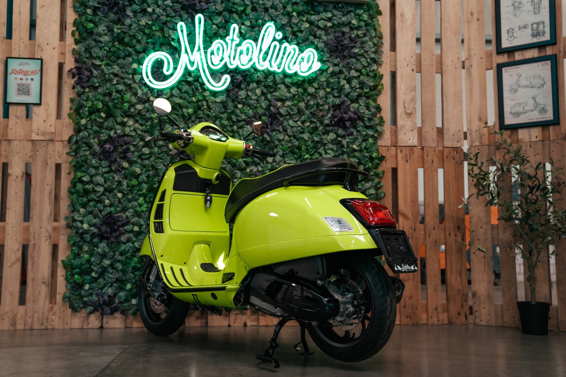 PIAGGIO Vespa GTS 300 Super ABS-image-6