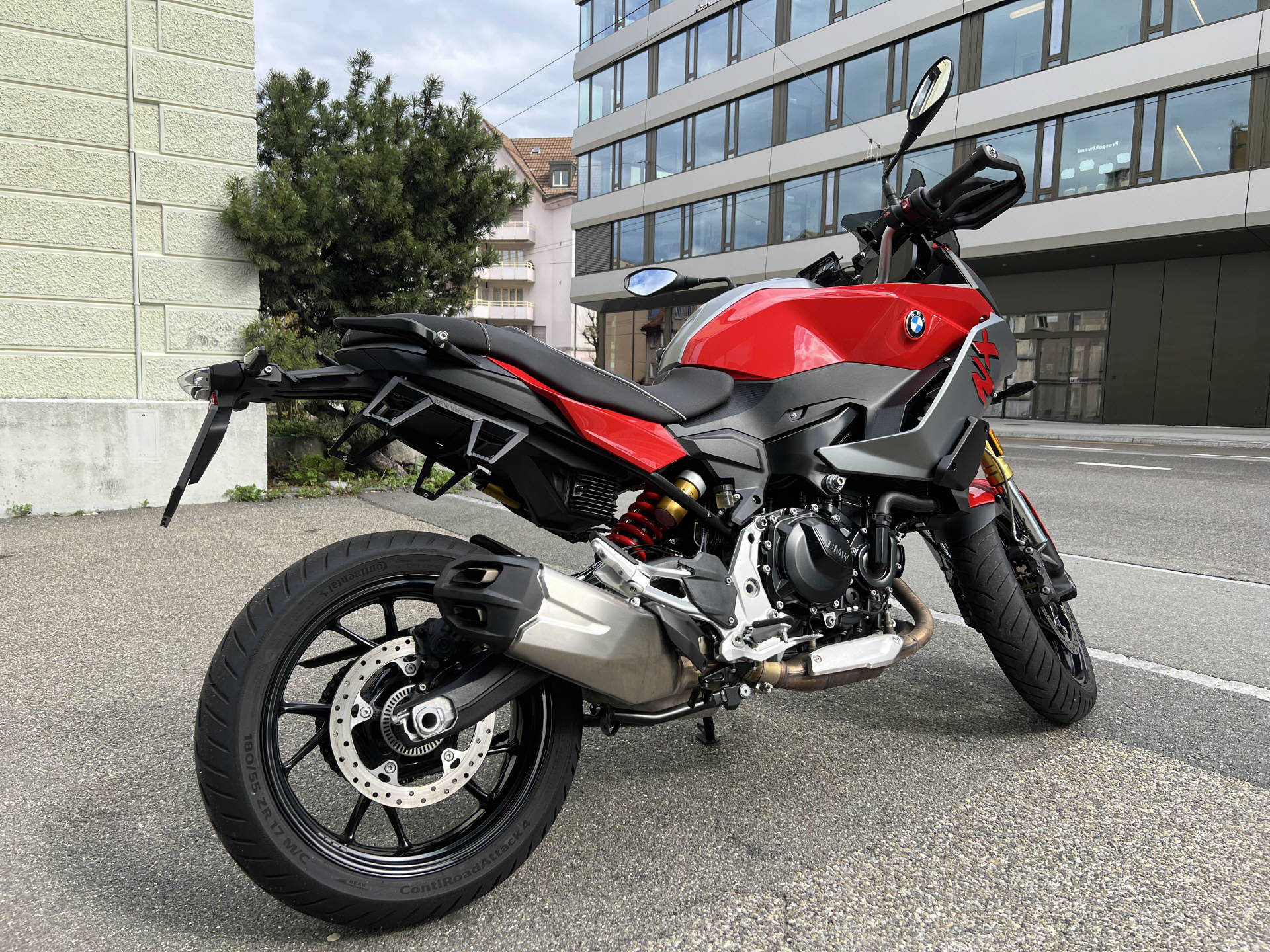 BMW F 900 XR ABS-showroom-element-3