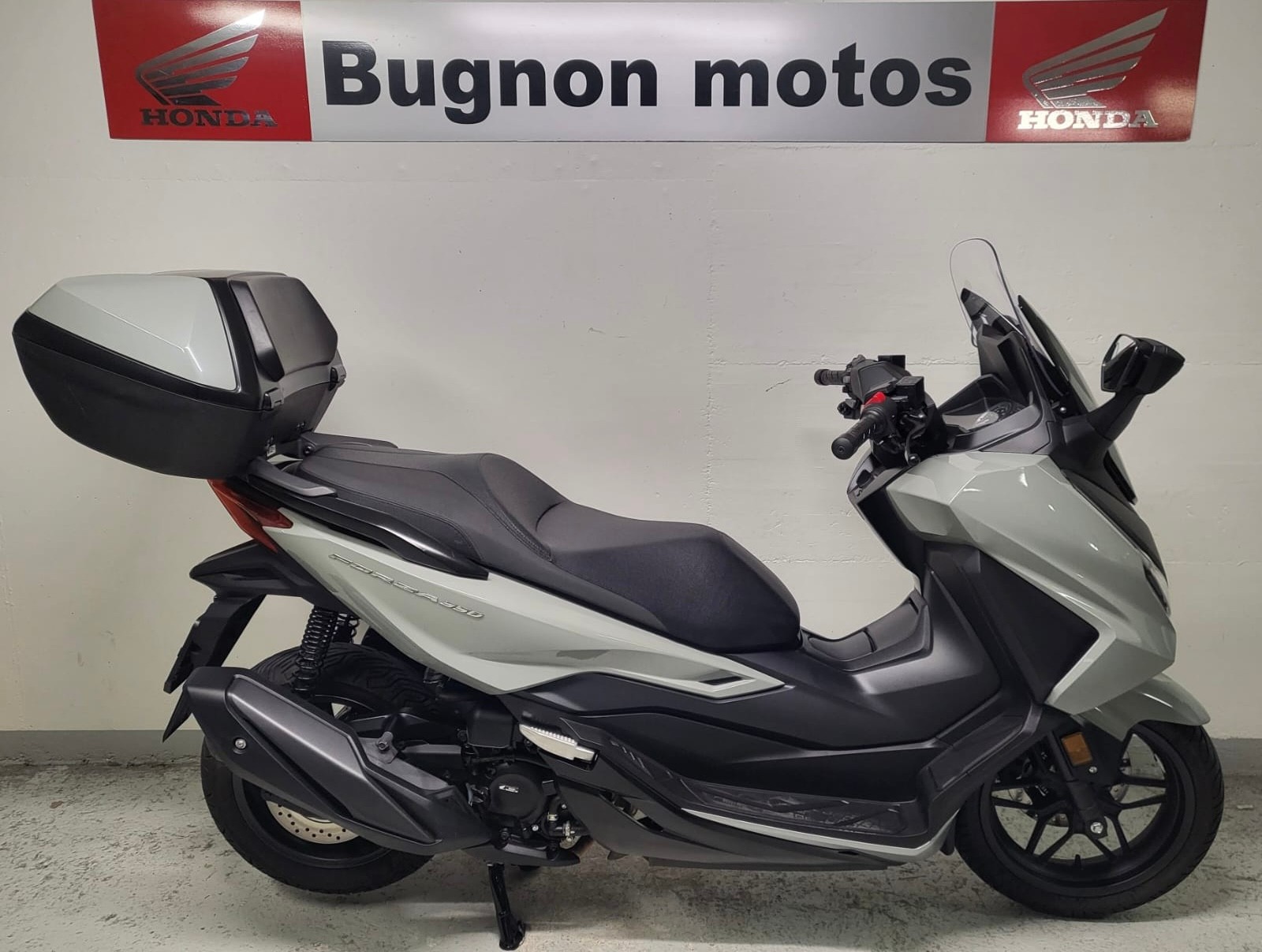 HONDA NSS 350 Smart Top Box