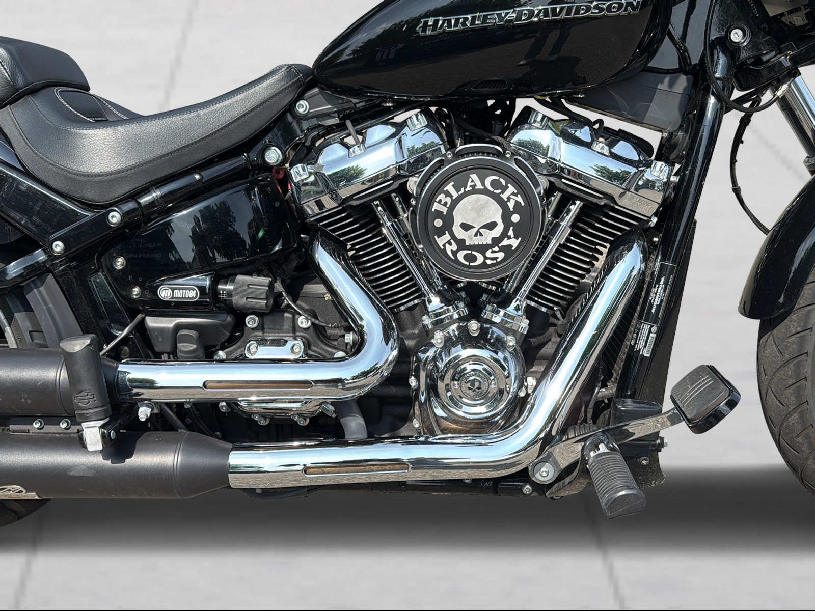 HARLEY-DAVIDSON FXBRS Breakout 114-showroom-element-3