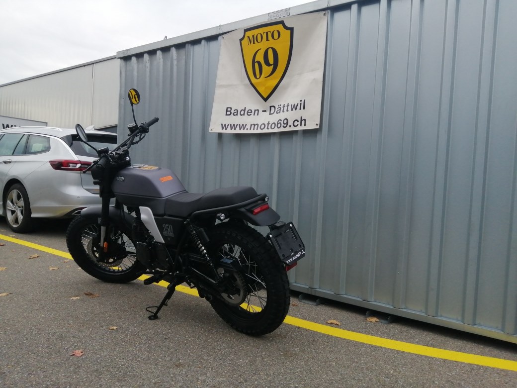 BRIXTON Felsberg 250 ABS-showroom-element-3