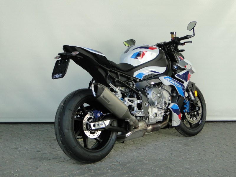BMW M 1000 R-image-3