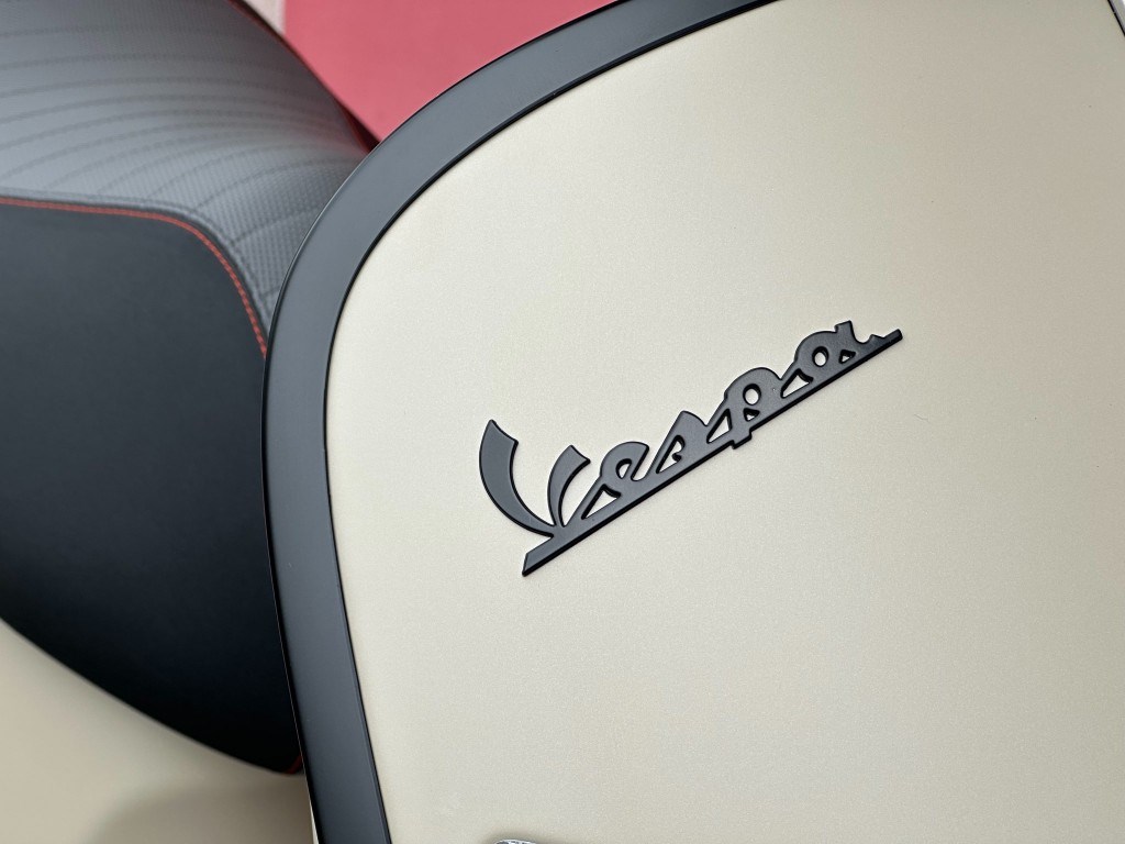 PIAGGIO Vespa GTV 300-image-3