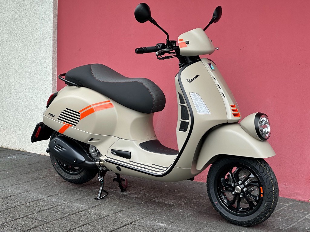 PIAGGIO Vespa GTV 300-image-8