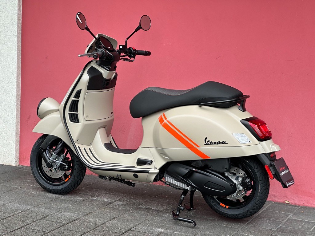 PIAGGIO Vespa GTV 300-image-9