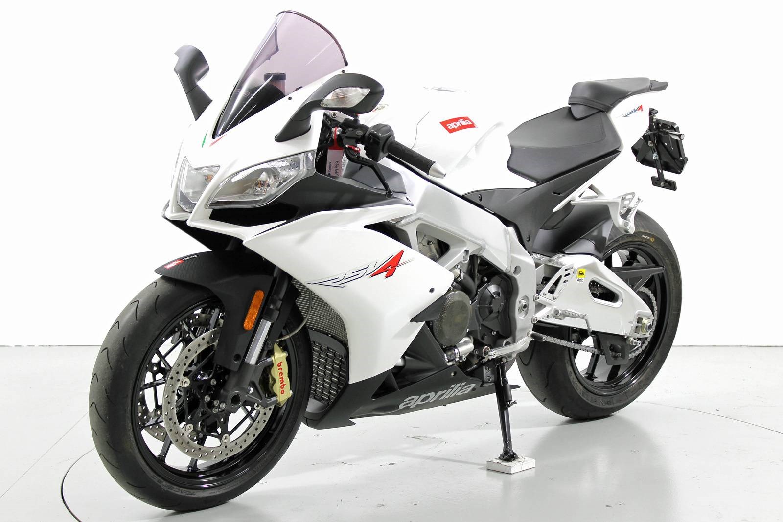 APRILIA RSV4-image-2