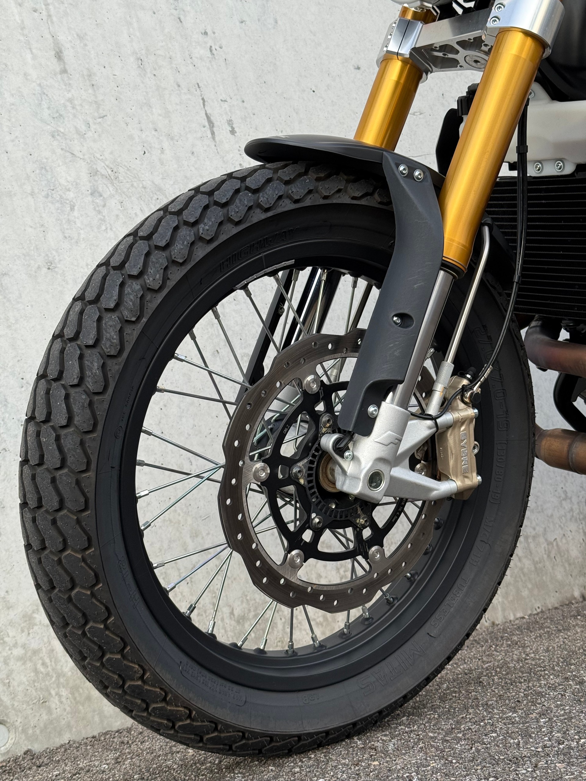FANTIC Caballero 500 Flat Track-image-8