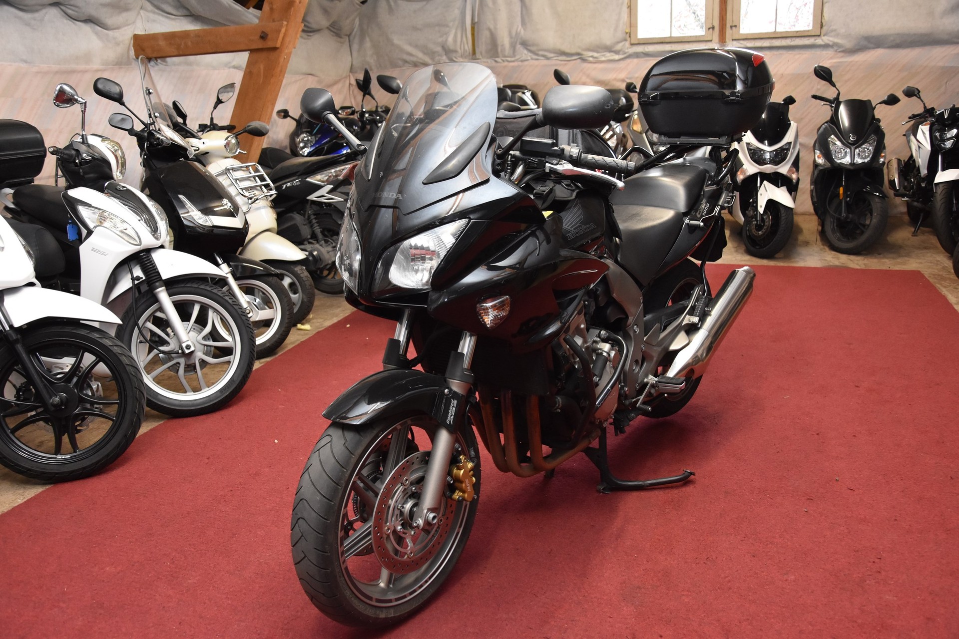 HONDA CBF 1000 ABS-image-0