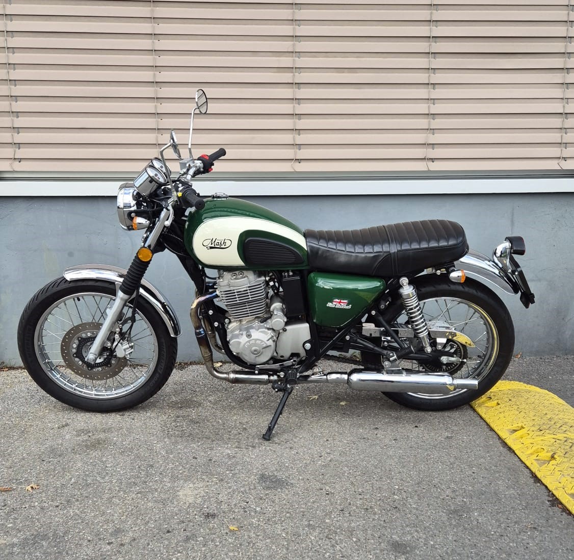 MASH 500 Five Hundred ABS-showroom-element-1