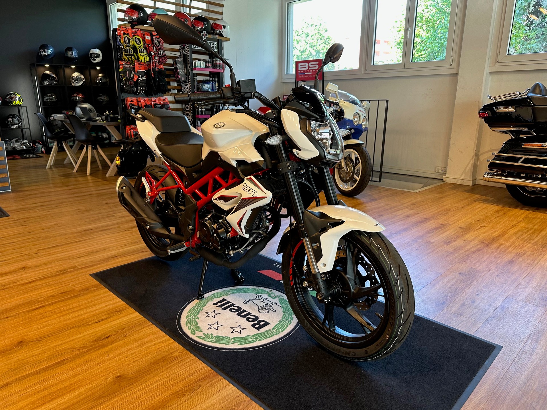 BENELLI BN 125-image-2