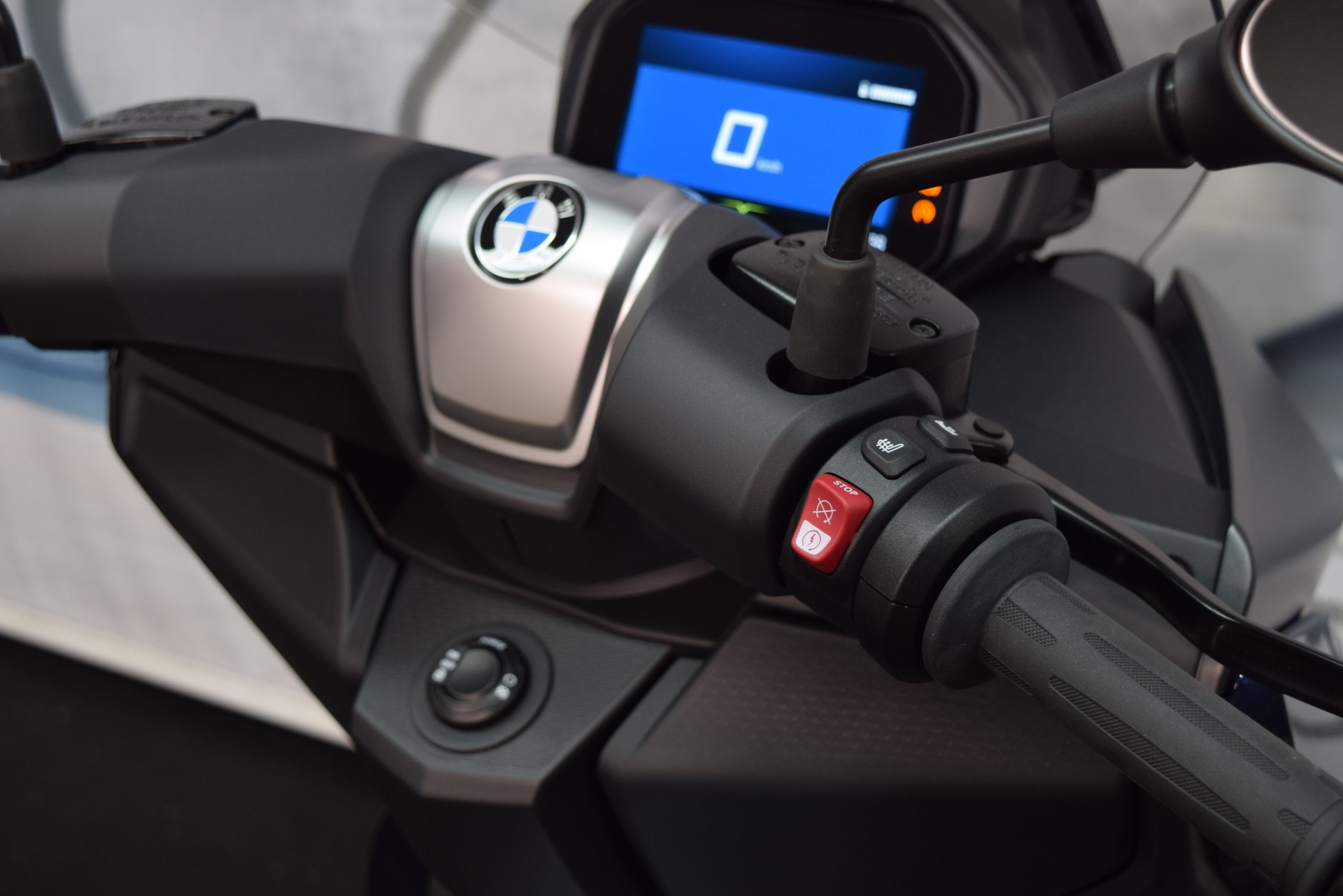 BMW C 400 GT Exclusive inkl. Girff & Sitzheizung-image-7