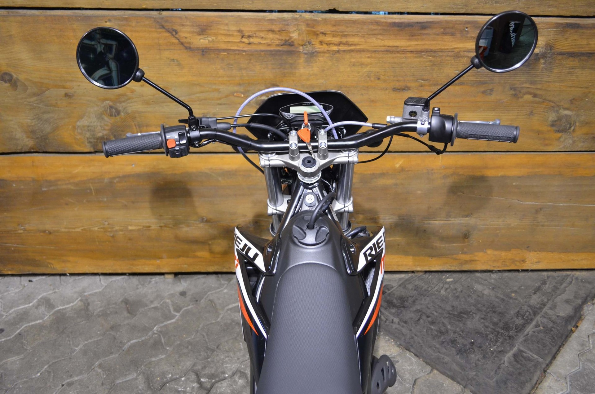 RIEJU MRT 50 SM tiefe Version (45km/h)-showroom-element-2
