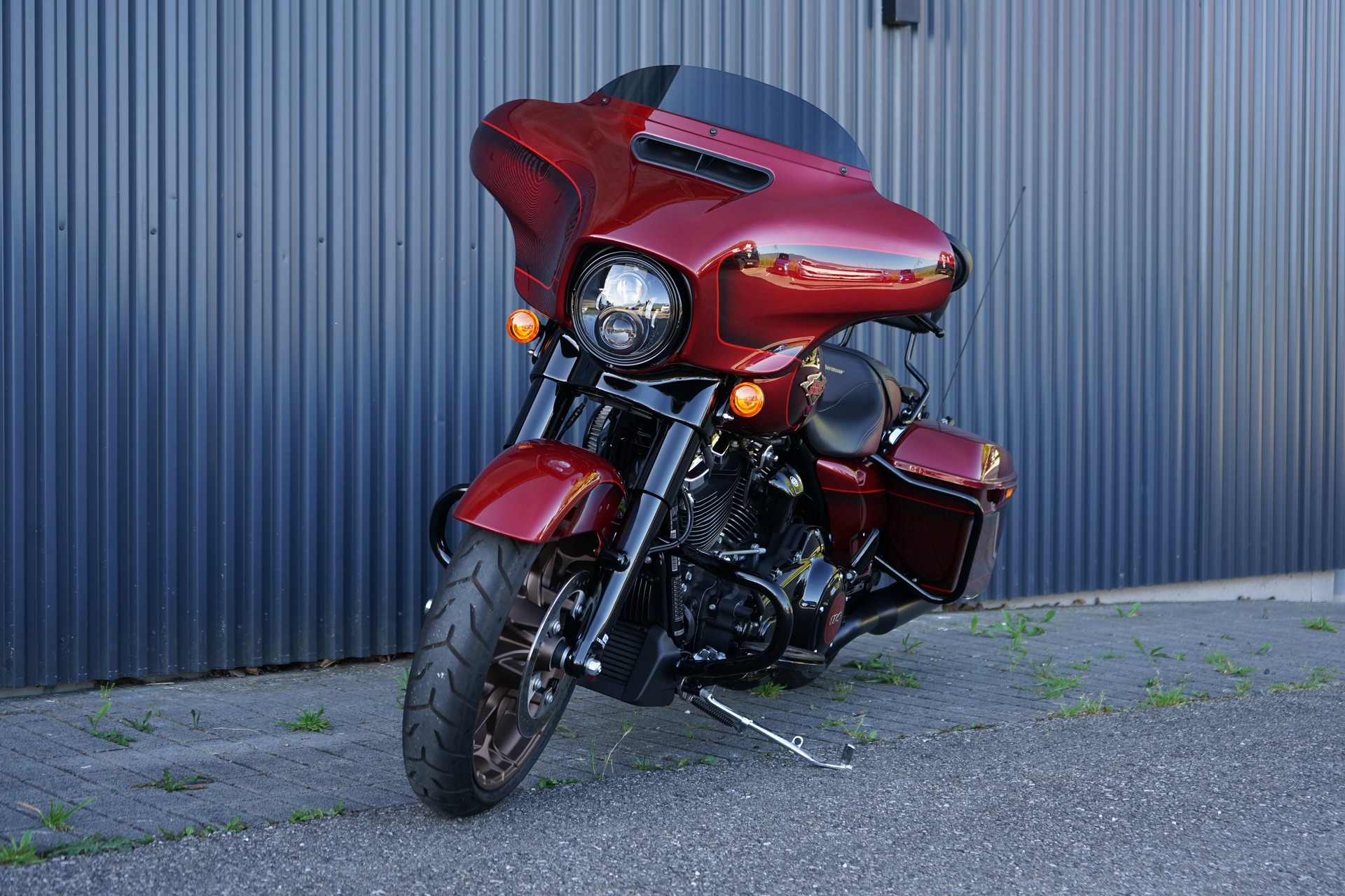 HARLEY-DAVIDSON FLHXSANV Street Glide Special Anniversary 114-showroom-element-2