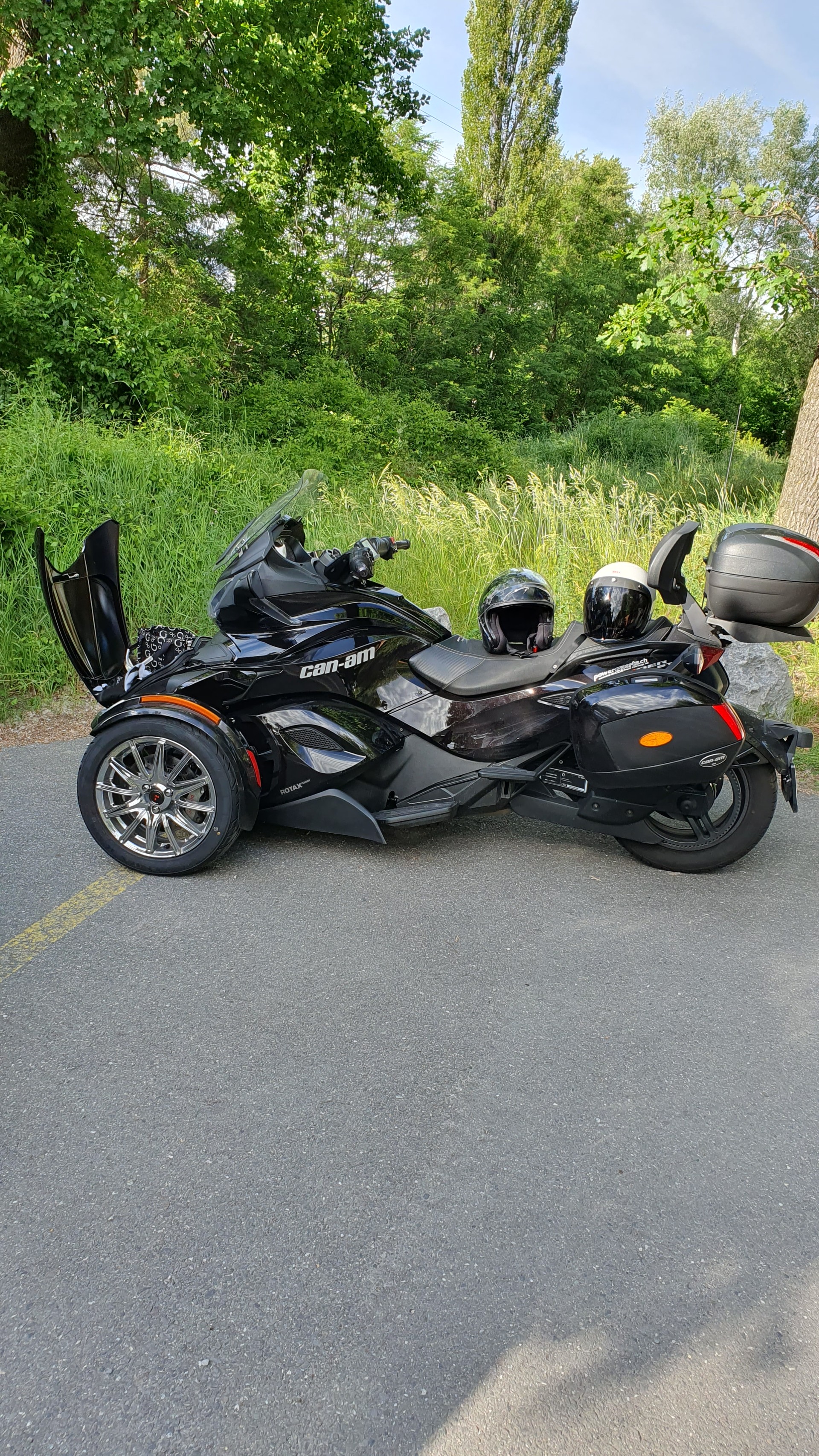 CAN-AM Spyder