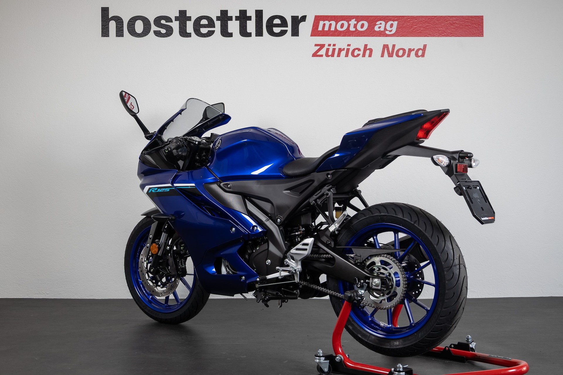 YAMAHA YZF-R 125-showroom-element-3